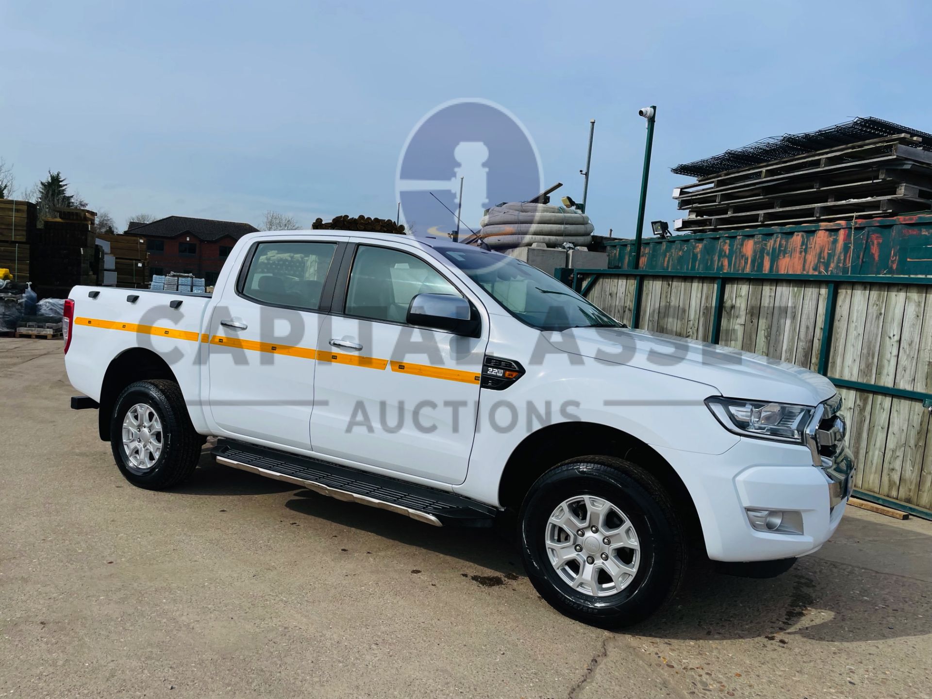 FORD RANGER *DOUBLE CAB PICK-UP* (2019 - EURO 6) 2.2 TDCI - 160 BHP (1 OWNER) *U-LEZ COMPLIANT* - Image 2 of 47