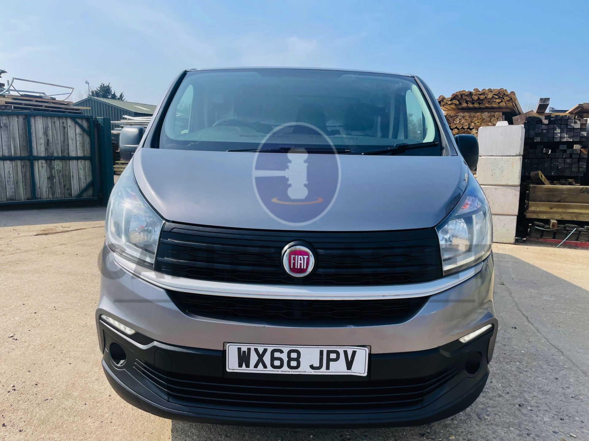 (On Sale) FIAT TALENTO SX *LWB VAN* (68 REG - EURO 6) '1.6 DIESEL - 6 SPEED' *NAV & A/C* (1 OWNER) - Image 4 of 43