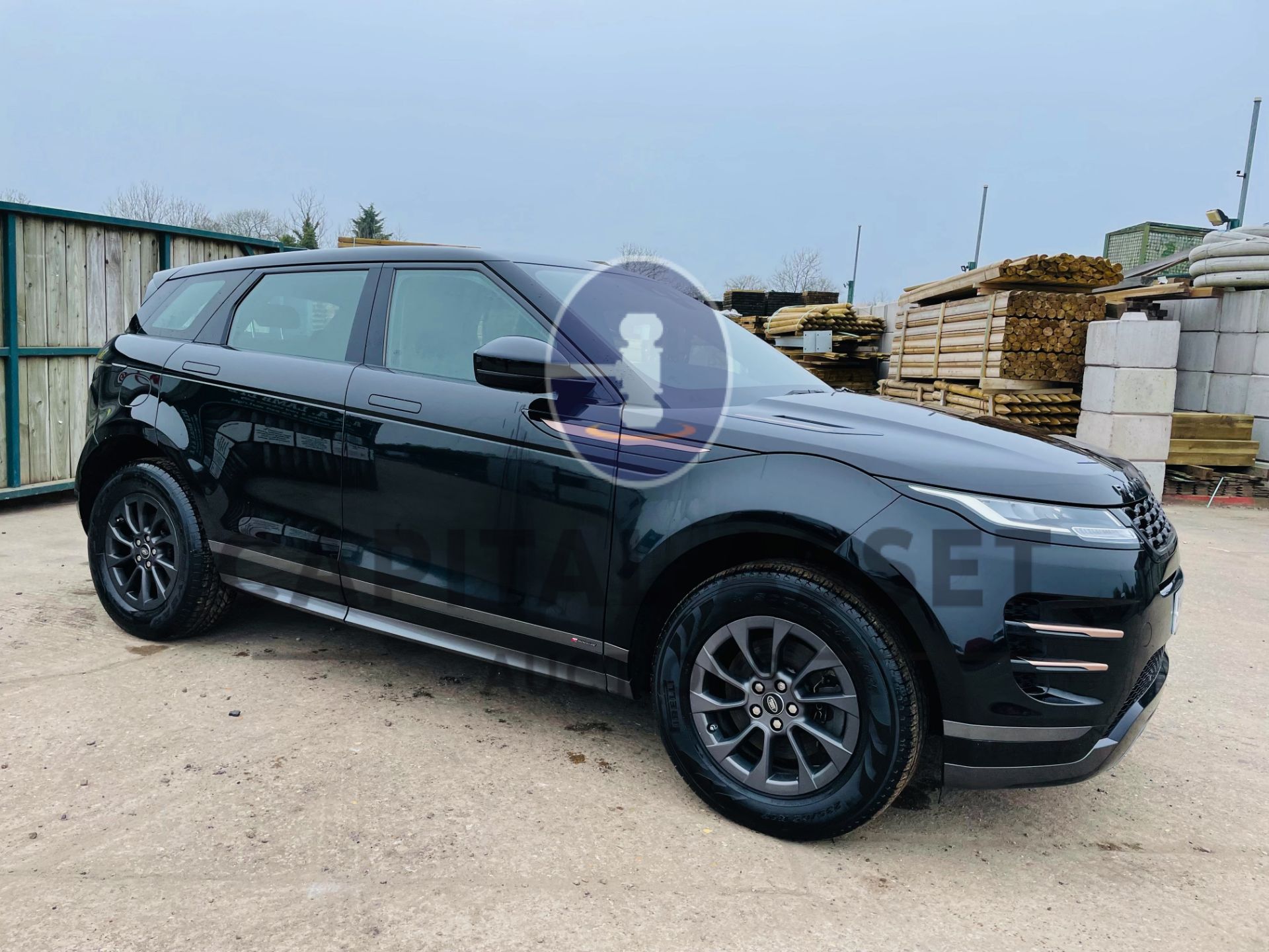 (On Sale) RANGE ROVER EVOQUE *R-DYNAMIC* SUV (69 REG - NEW MODEL) 2.0 DIESEL - EURO 6 (1 OWNER) - Image 2 of 50