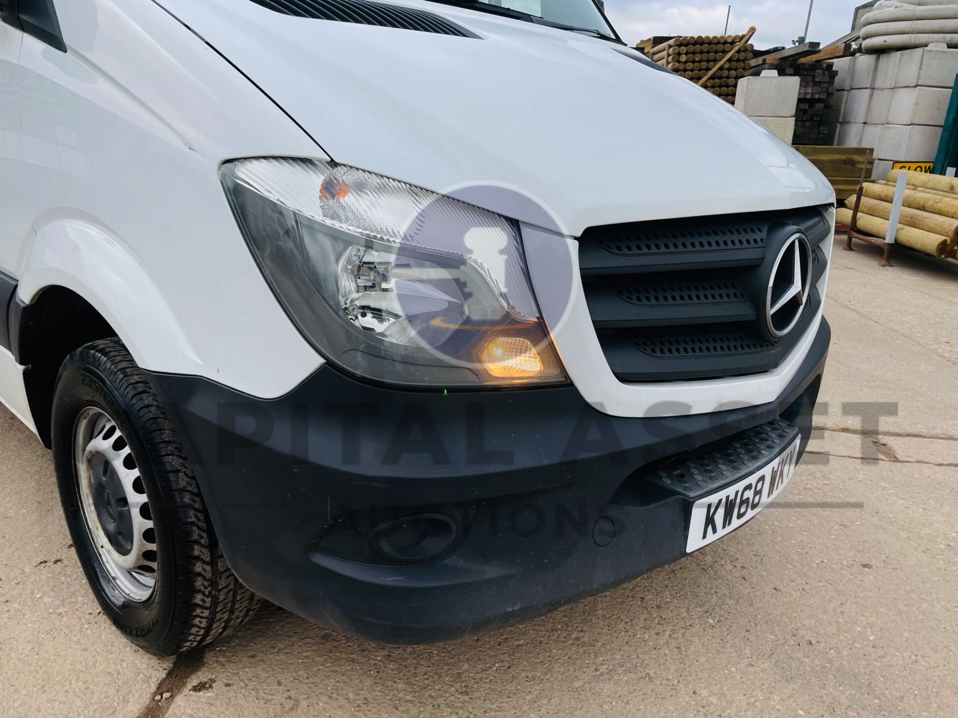 MERCEDES-BENZ SPRINTER 314 CDI *LWB - D/CAB TIPPER* (2019 - EURO 6) 140 BHP - 6 SPEED (1 OWNER) - Image 15 of 35