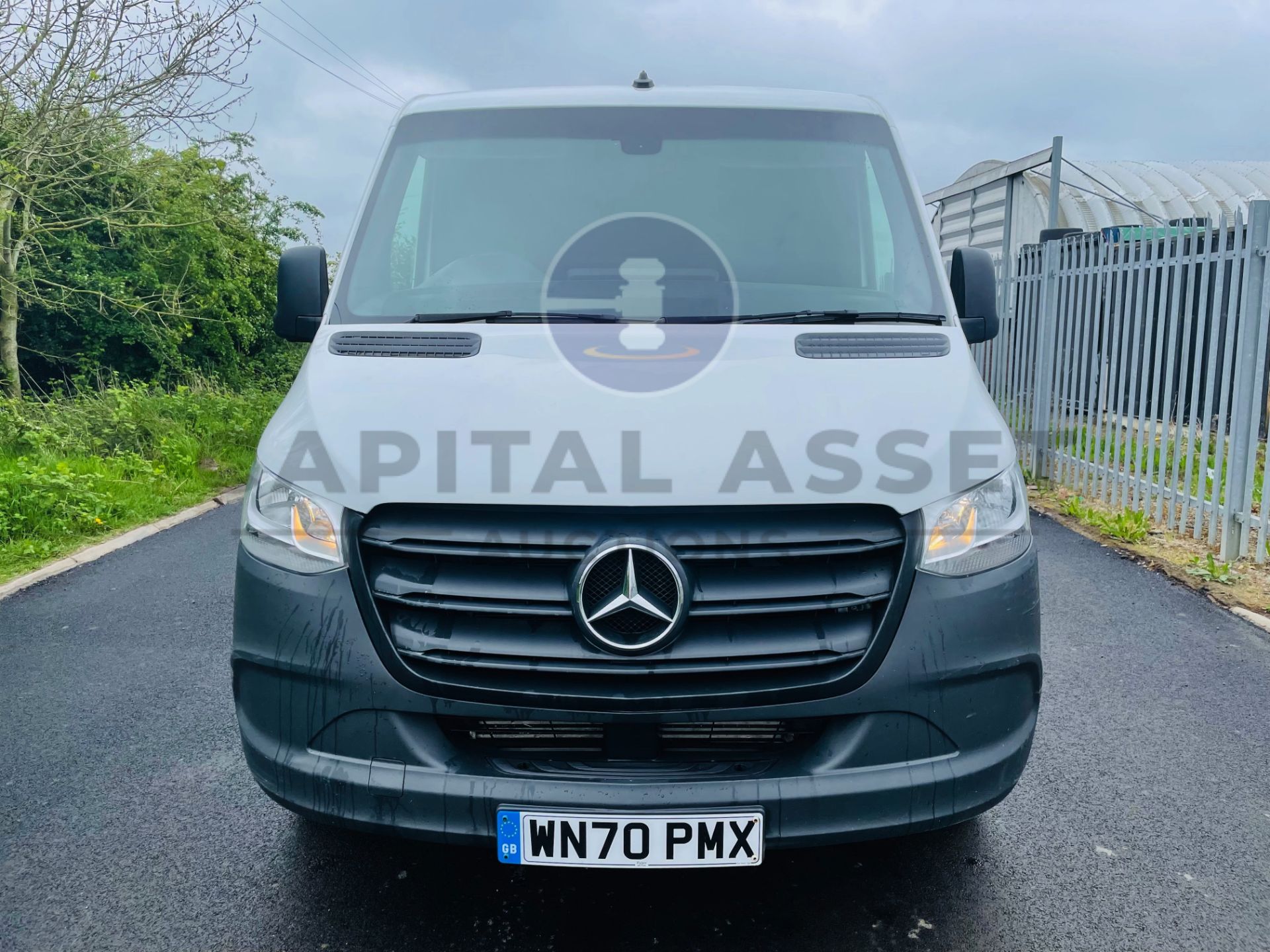 (ON SALE) MERCEDES SPRINTER 314CDI "140BHP" MWB (2021 MODEL) 1 OWNER - ONKY 44000 MILES *EURO 6* - Image 4 of 15