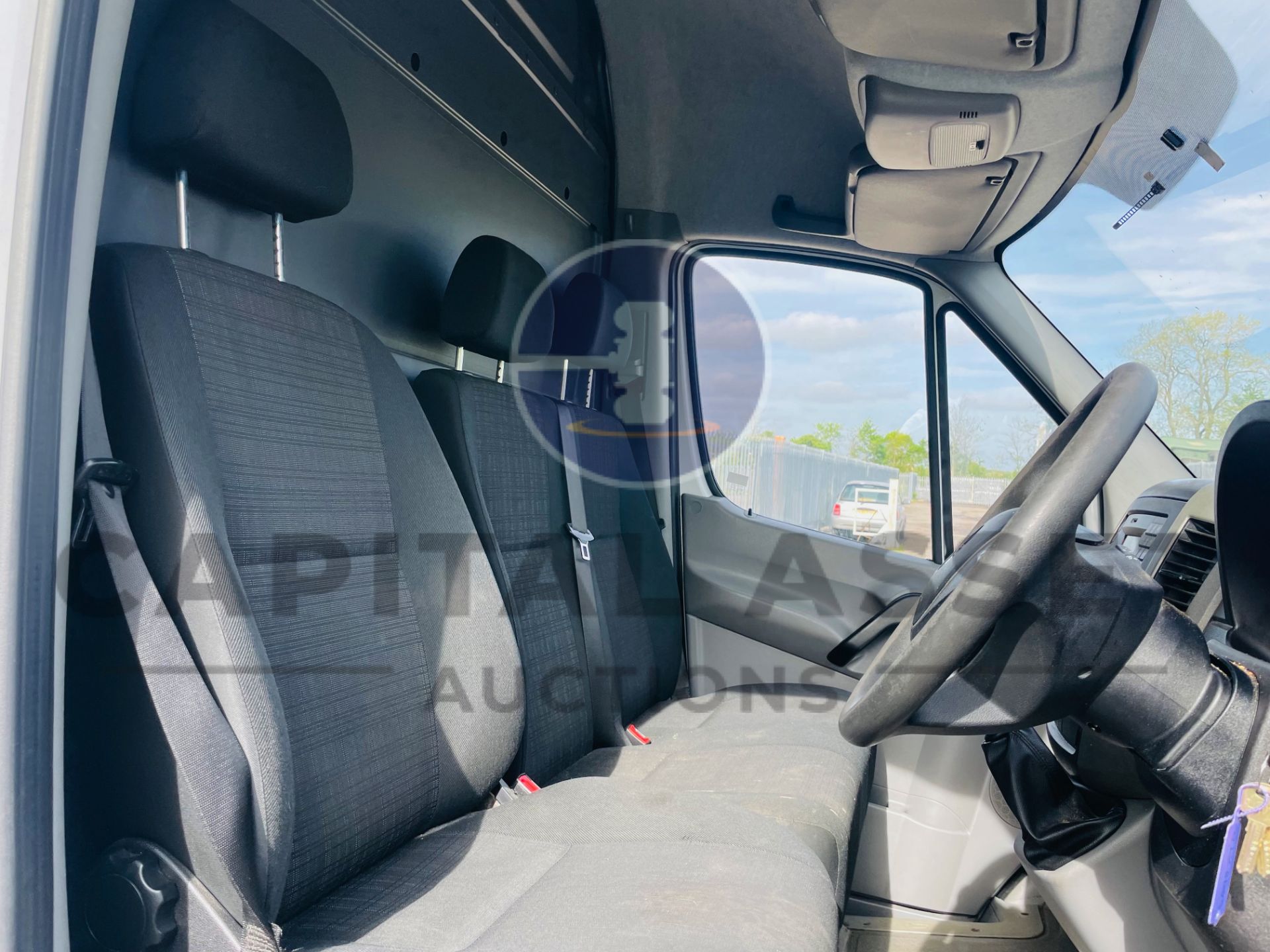 (On Sale) MERCEDES-BENZ SPRINTER 316 CDI *LWB HI-ROOF* (2018 - EURO 6) 160 BHP *AIR CON* - Image 23 of 37