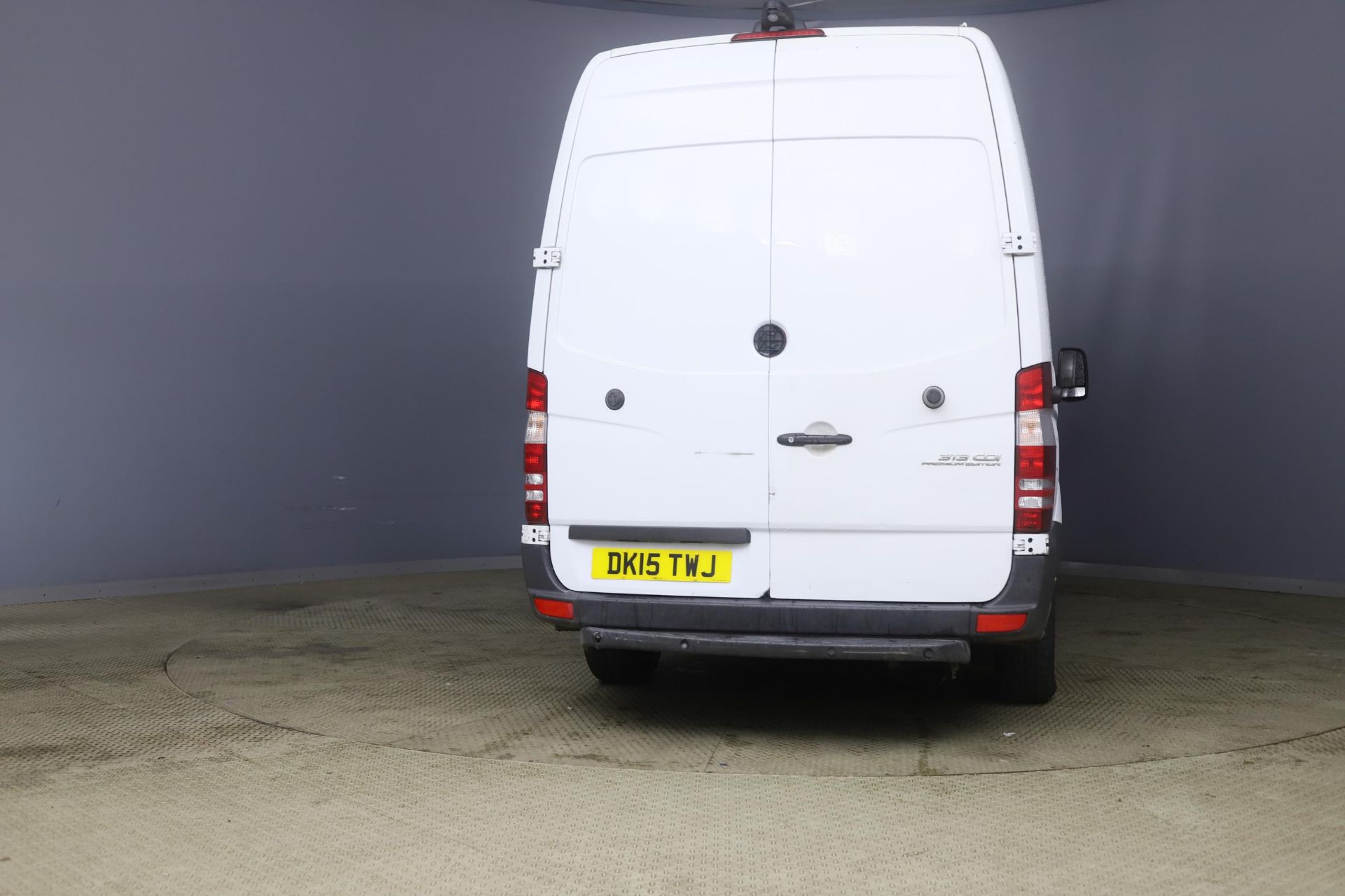 MERCEDES-BENZ SPRINTER 313 CDI *MWB HI-ROOF* FRIDGE / FREEZER VAN (2015 MODEL) *ONLY 64,000 MILES* - Image 3 of 12