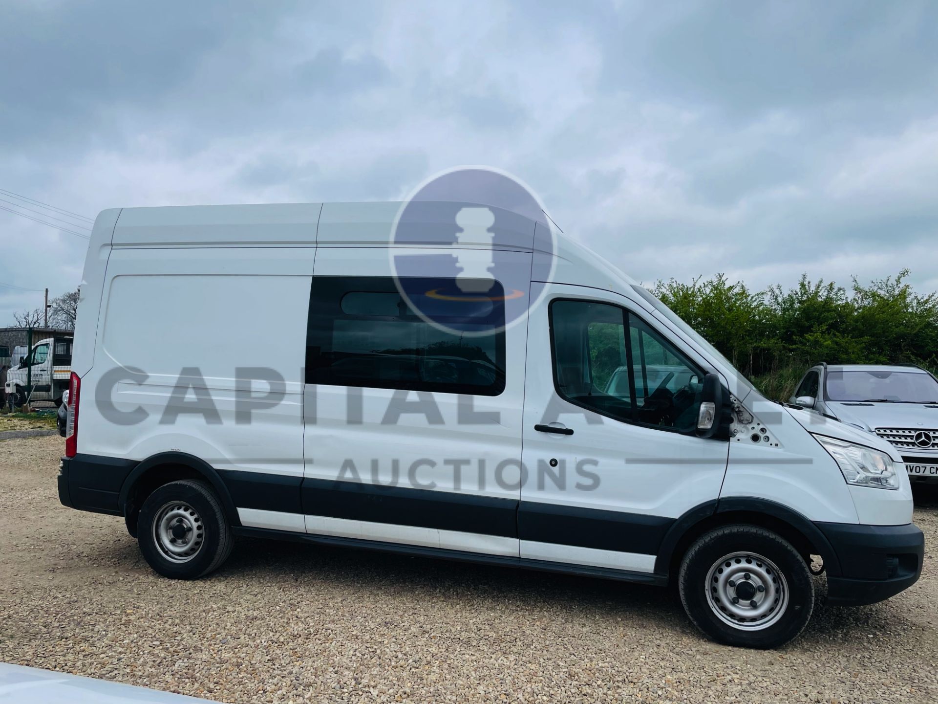 (On Sale) FORD TRANSIT 125 T350 *LWB HI-ROOF - MESSING UNIT / WELFARE VAN* (2017 - EURO 6) 2.2 TDCI - Image 14 of 44