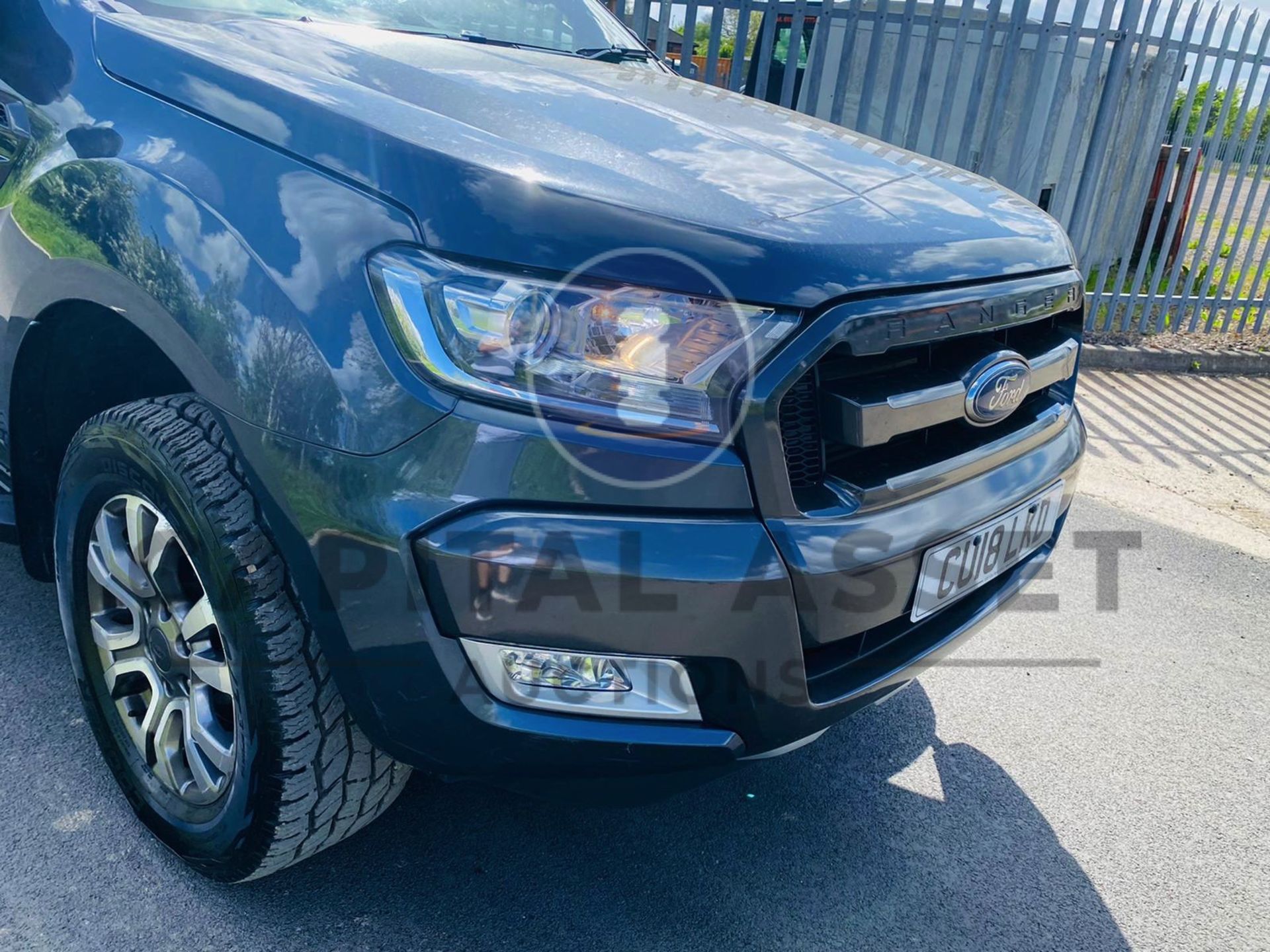 (On Sale) FORD RANGER *WILDTRAK* D/CAB PICK-UP (2018 - EURO 6) 3.2 TDCI - AUTOMATIC (1 OWNER) - Image 16 of 58