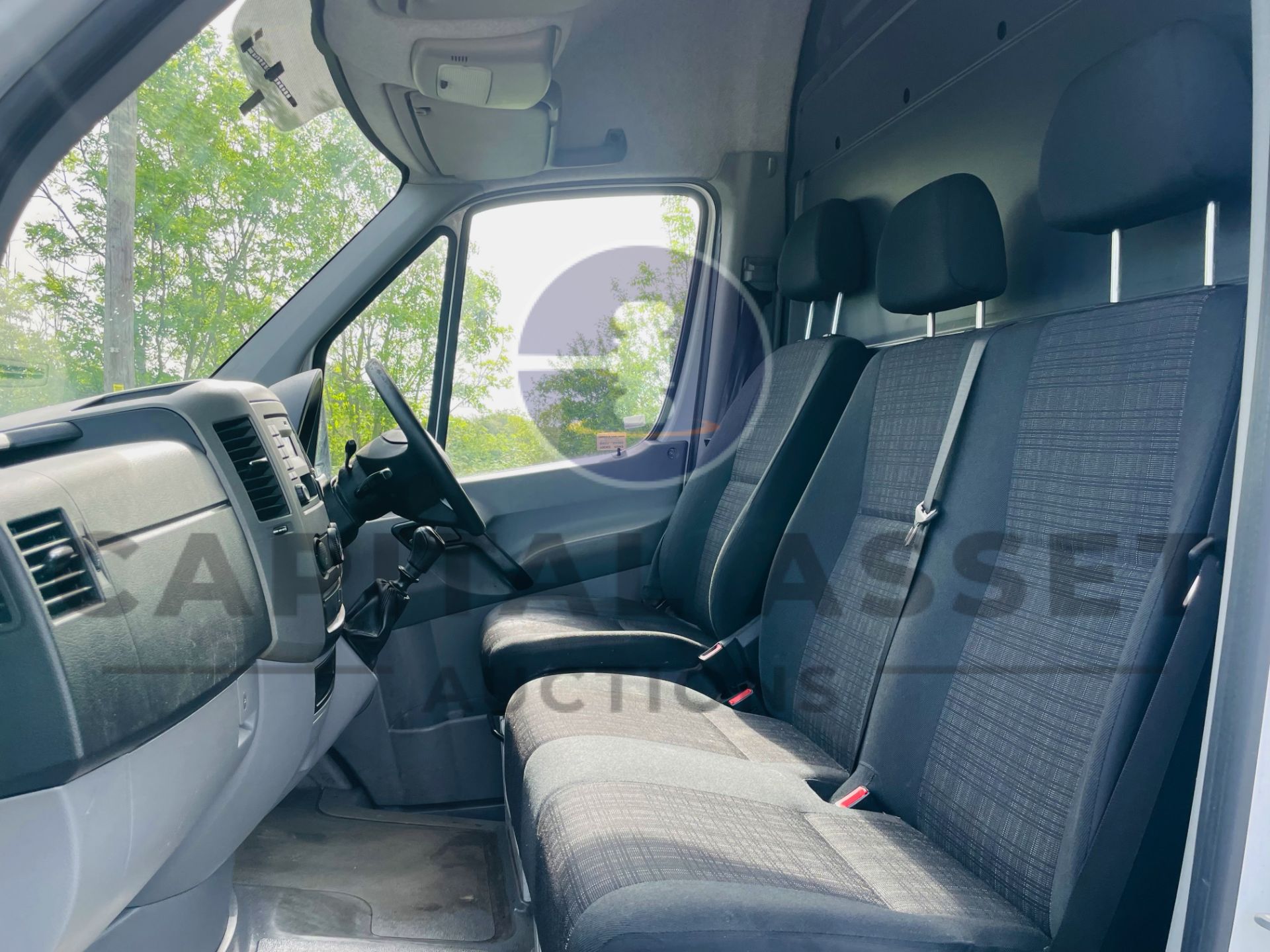 (On Sale) MERCEDES-BENZ SPRINTER 316 CDI *LWB HI-ROOF* (2018 - EURO 6) 160 BHP *AIR CON* - Image 19 of 37