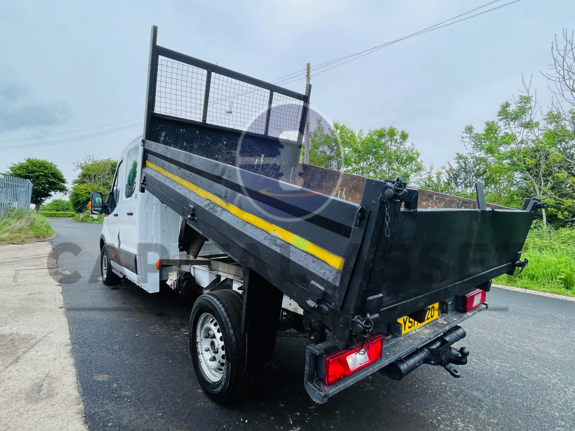 FORD TRANSIT 130 T350 *LWB - D/CAB TIPPER* (2017 - EURO 6) 2.0 TDCI 'ECOBLUE' (3500 KG) *U-LEZ* - Image 10 of 41