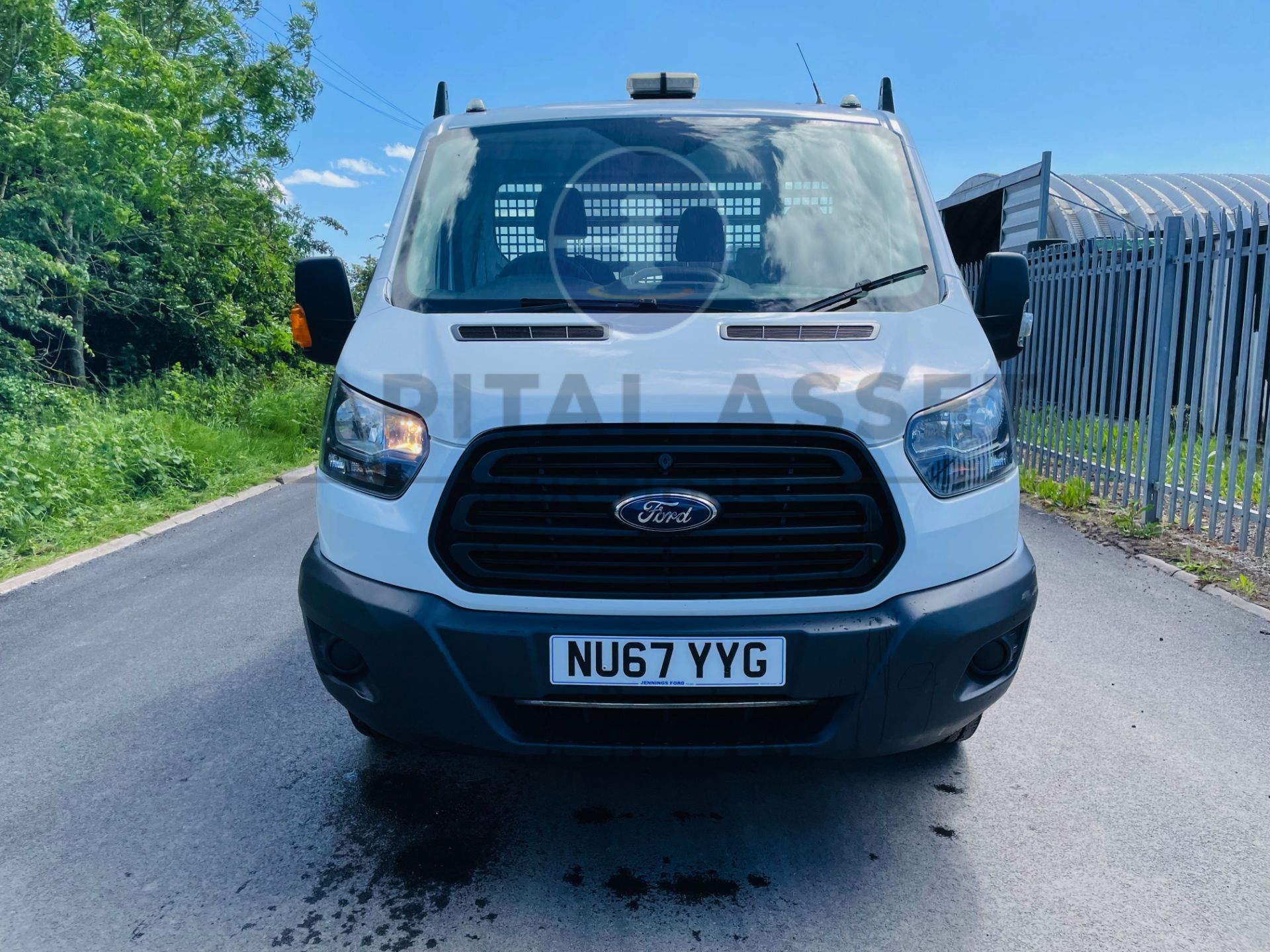 ON SALE FORD TRANSIT 2.0TDCI "130BHP - 6 SPEED" 14 FT DROPSIDE (2018 MODEL)TWIN REAR WHEELS - 3500KG - Image 4 of 17