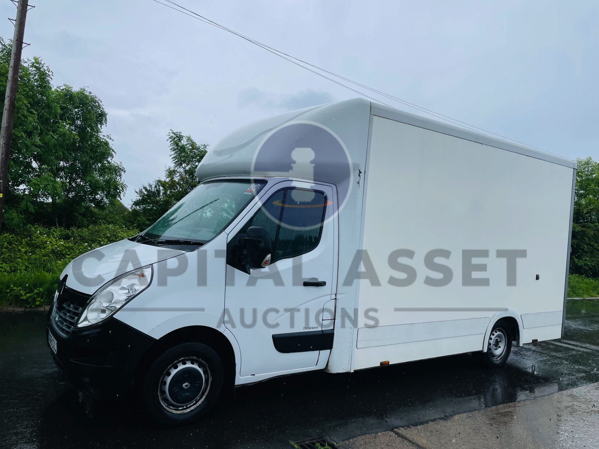 (On Sale) RENAULT MASTER 'BUSINESS' *LWB - LOW LOADER / LUTON BOX* (68 REG - EURO 6) 2.3 DCI *A/C* - Image 3 of 40