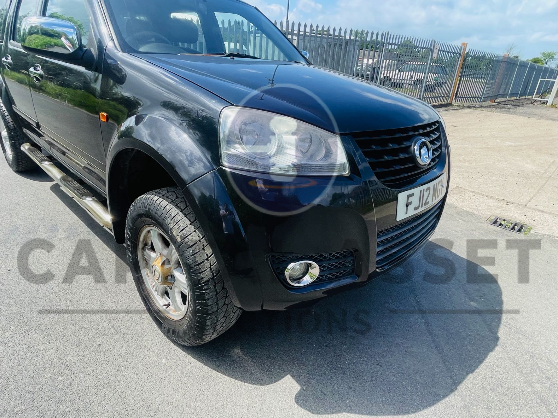 (On Sale) GREAT WALL STEED *SE* 4X4 DOUBLE CAB PICK-UP (2012) 2.0 DIESEL - 6 SPEED *HUGE SPEC* - Image 16 of 45