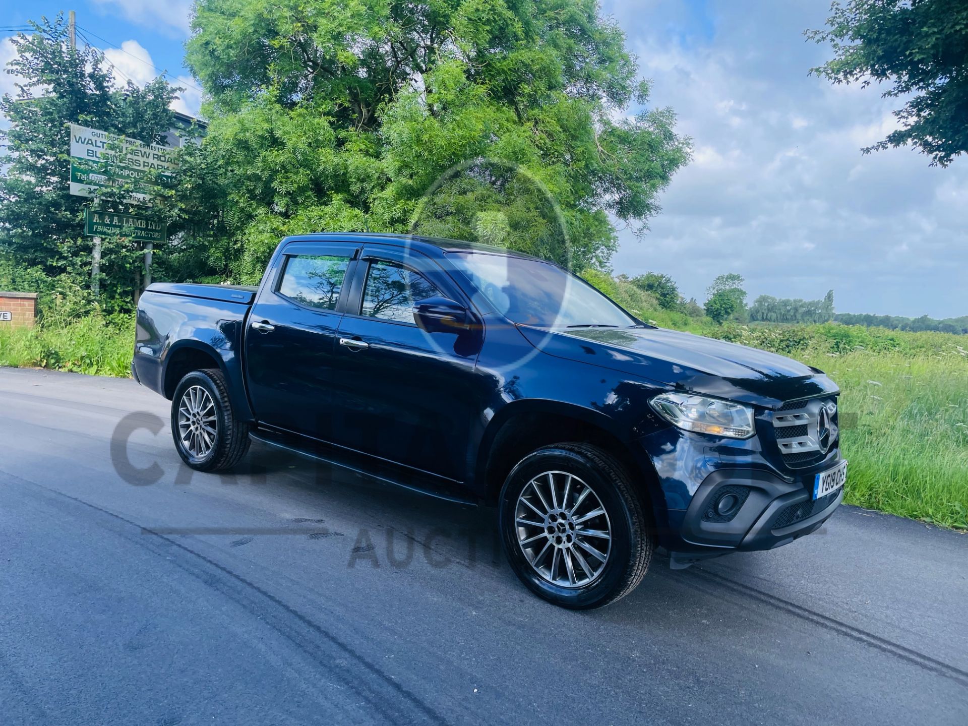 (On Sale) MERCEDES-BENZ X250d 4-MATIC *PROGRESSIVE* DOUBLE CAB PICK-UP (2019 - EURO 6) AUTO -SAT NAV - Image 2 of 57