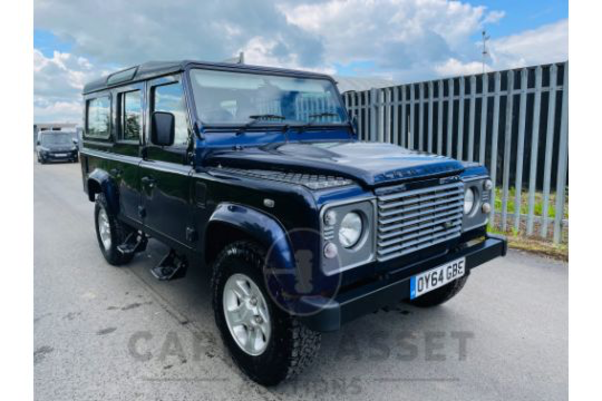 LANDROVER DEFENDER 110 "COUNTY STATION WAGON" 7 SEATER (2015 MODEL) 1 OWNER - ONLY 37K MILES FLSH