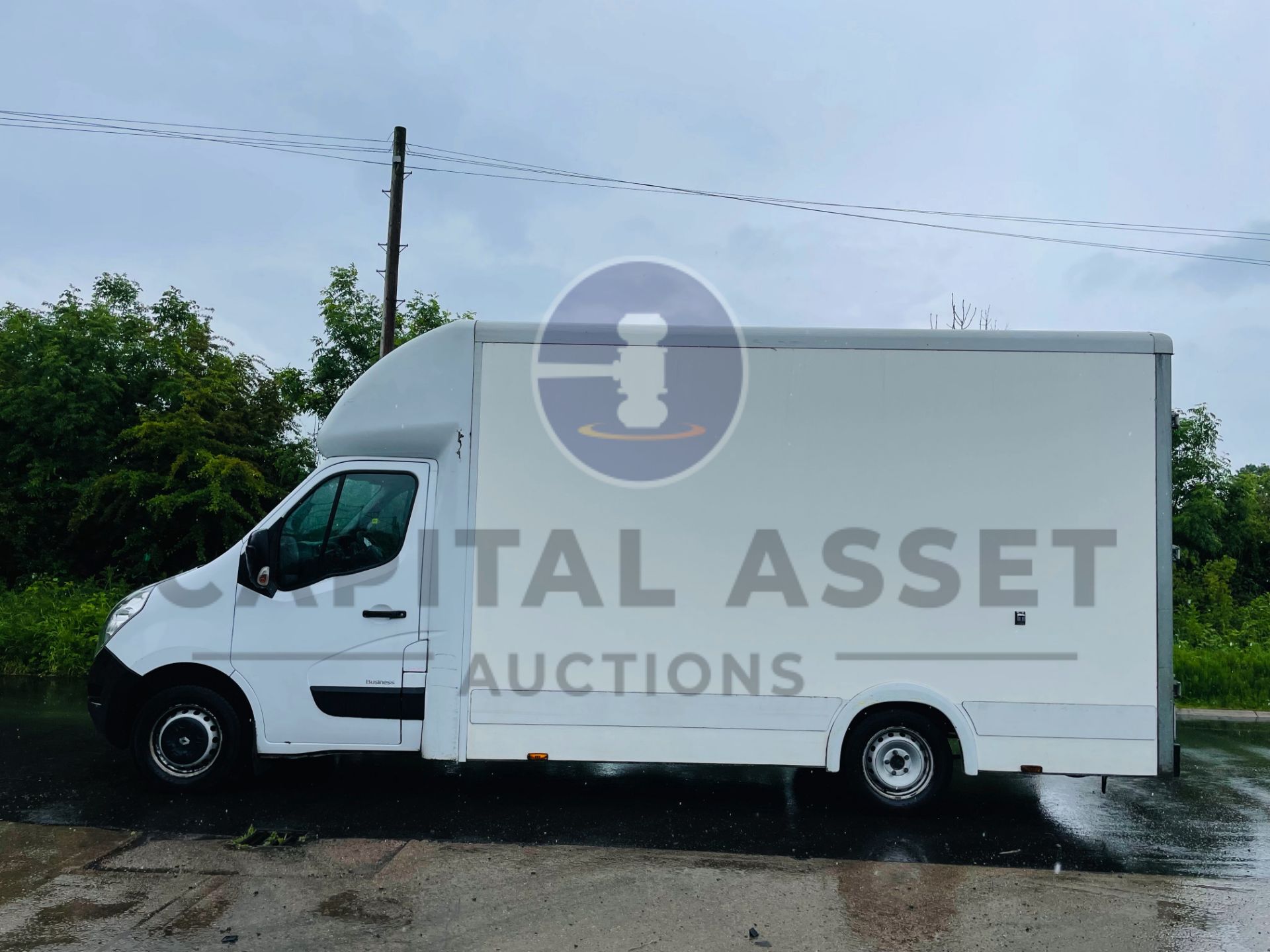 (On Sale) RENAULT MASTER 'BUSINESS' *LWB - LOW LOADER / LUTON BOX* (68 REG - EURO 6) 2.3 DCI *A/C* - Image 4 of 40