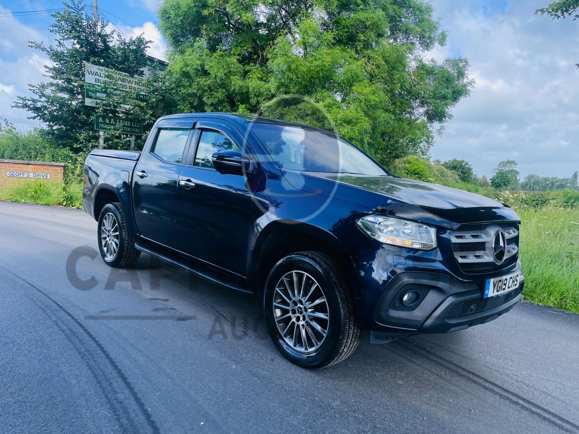 (On Sale) MERCEDES-BENZ X250d 4-MATIC *PROGRESSIVE* DOUBLE CAB PICK-UP (2019 - EURO 6) AUTO -SAT NAV - Image 3 of 57