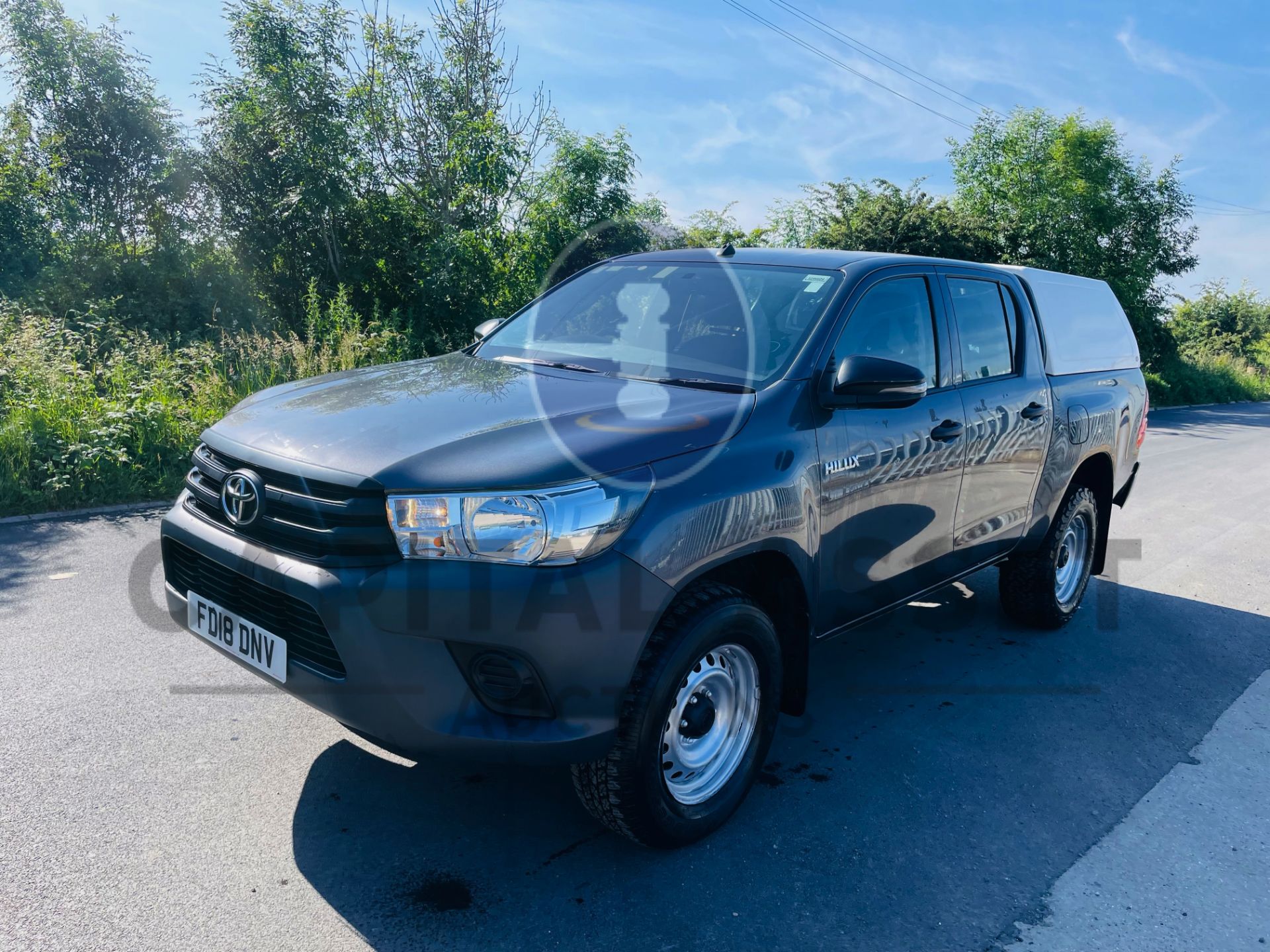 (On Sale) TOYOTA HILUX *DOUBLE CAB PICK-UP* (2018 - EURO 6) 2.4 D-4D - 6 SPEED *ONLY 52,000 MILES* - Image 2 of 43