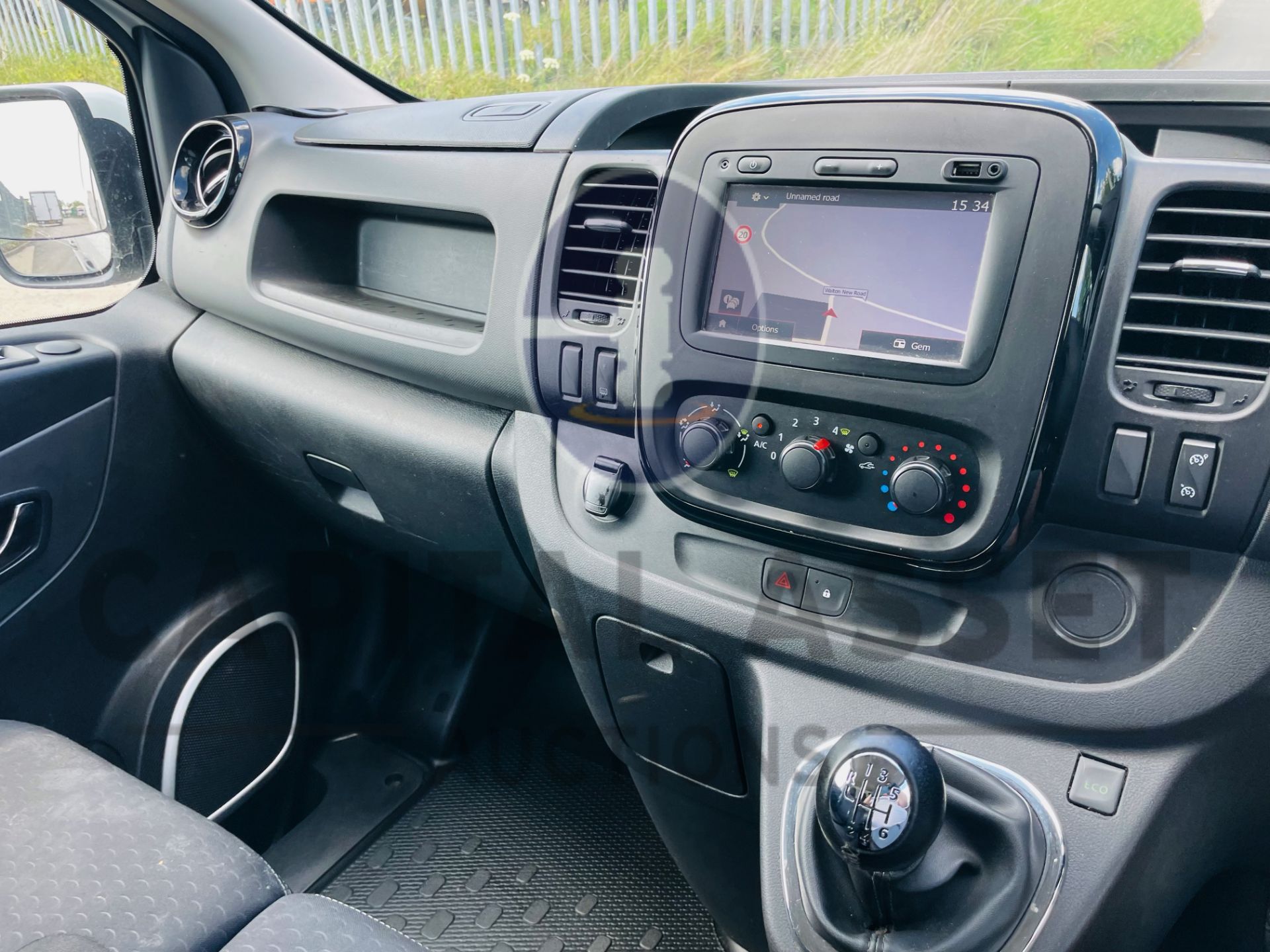 VAUXHALL VIVARO *SPORTIVE* SWB - PANEL VAN (2018-EURO 6) 1.6 CDTI- 6 SPEED *A/C & SAT NAV* (1 OWNER) - Image 34 of 42