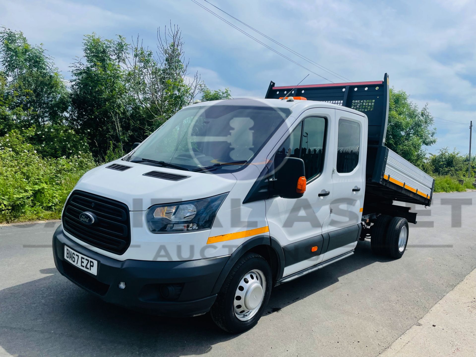 FORD TRANSIT 130 T350 *LWB - D/CAB TIPPER* (2018 - EURO 6) 2.0 TDCI 'ECO BLUE' - 6 SPEED (3500 KG) - Image 2 of 39