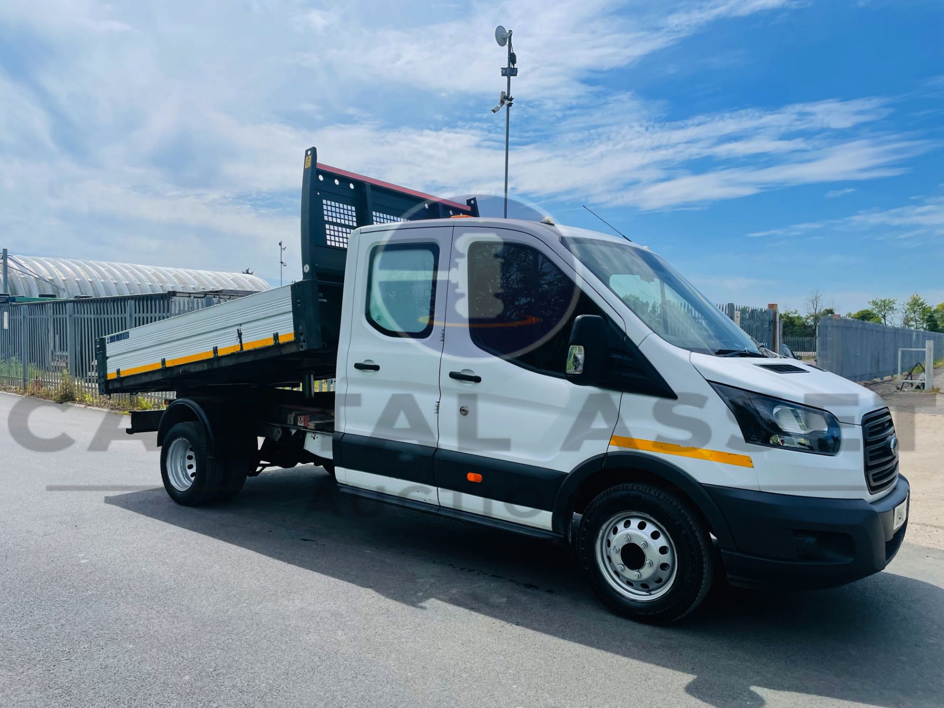 FORD TRANSIT 130 T350 *LWB - D/CAB TIPPER* (2018 - EURO 6) 2.0 TDCI 'ECO BLUE' - 6 SPEED (3500 KG) - Image 13 of 39