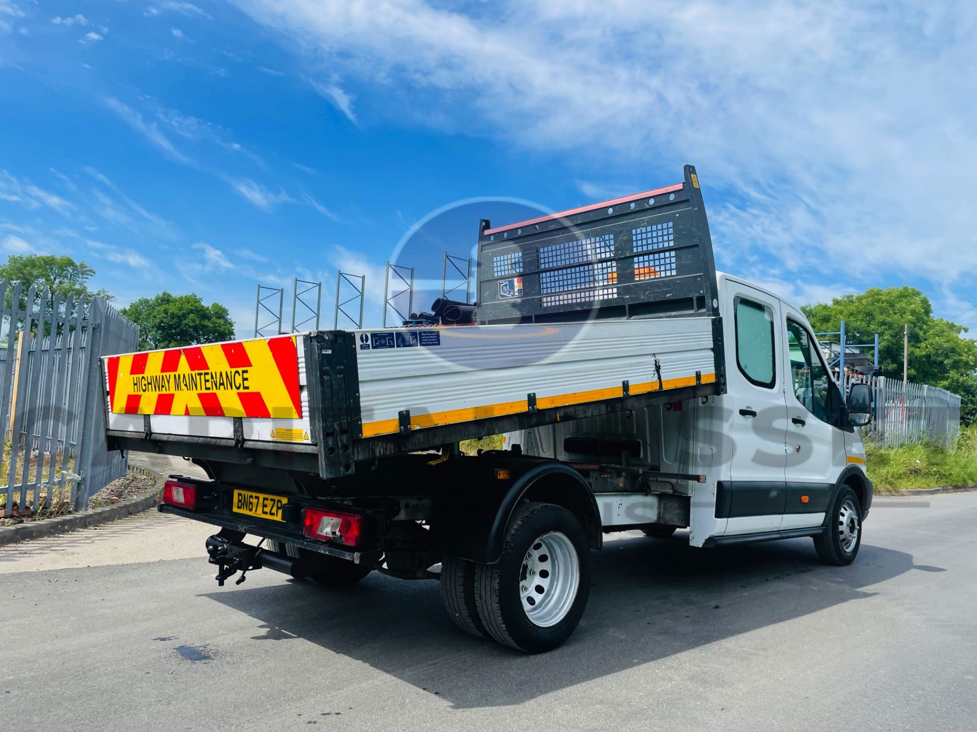 FORD TRANSIT 130 T350 *LWB - D/CAB TIPPER* (2018 - EURO 6) 2.0 TDCI 'ECO BLUE' - 6 SPEED (3500 KG) - Image 8 of 39