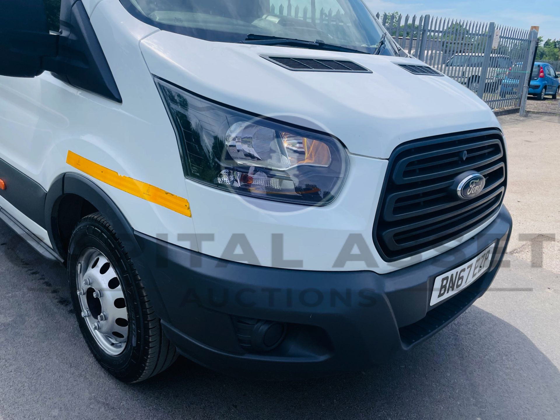 FORD TRANSIT 130 T350 *LWB - D/CAB TIPPER* (2018 - EURO 6) 2.0 TDCI 'ECO BLUE' - 6 SPEED (3500 KG) - Image 15 of 39