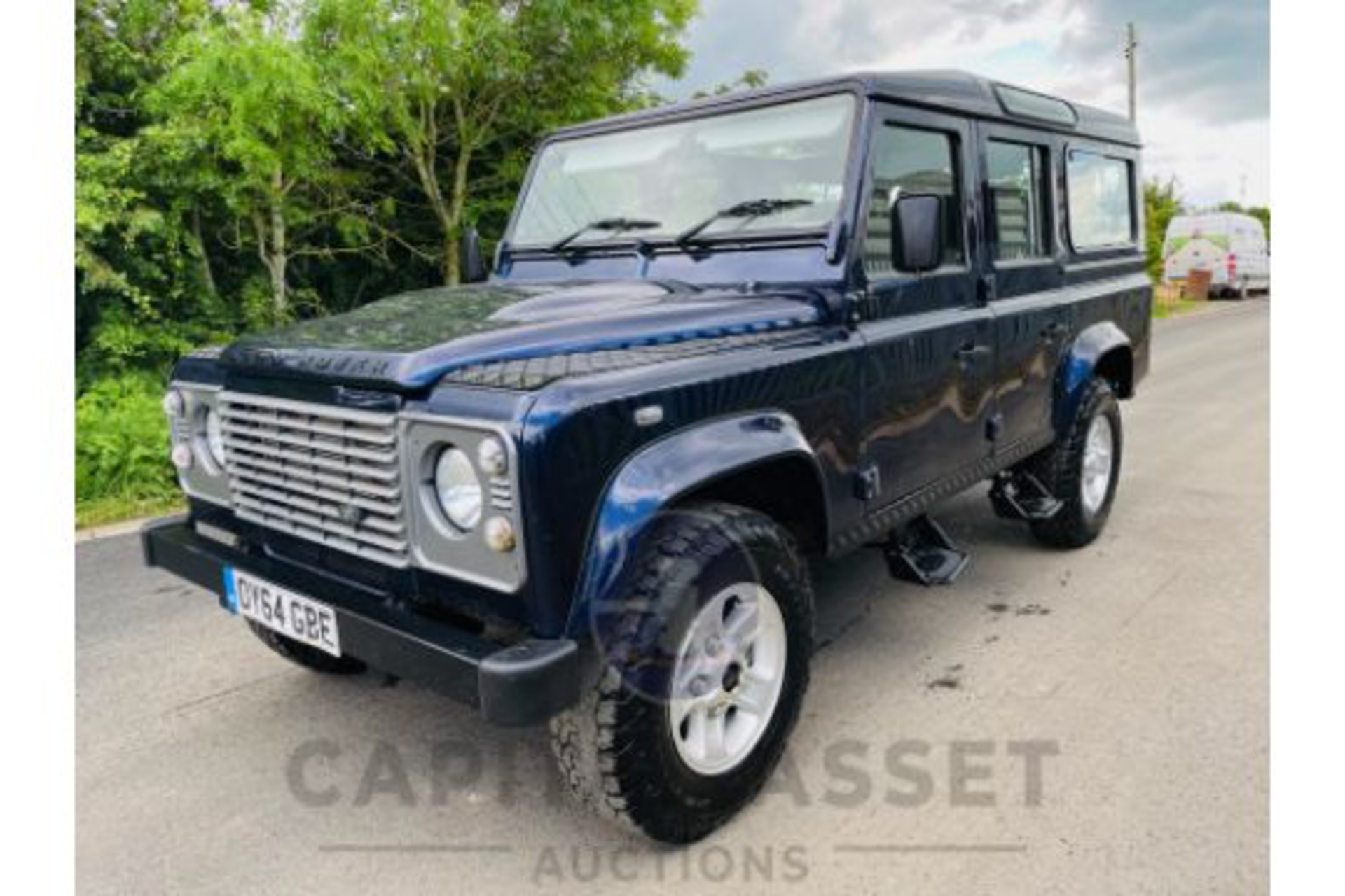 (ON SALE) LANDROVER DEFENDER 110 "COUNTY STATION WAGON (7 SEATER) 1 OWNER - ONLY 37K MILES FLRSH - - Image 4 of 17