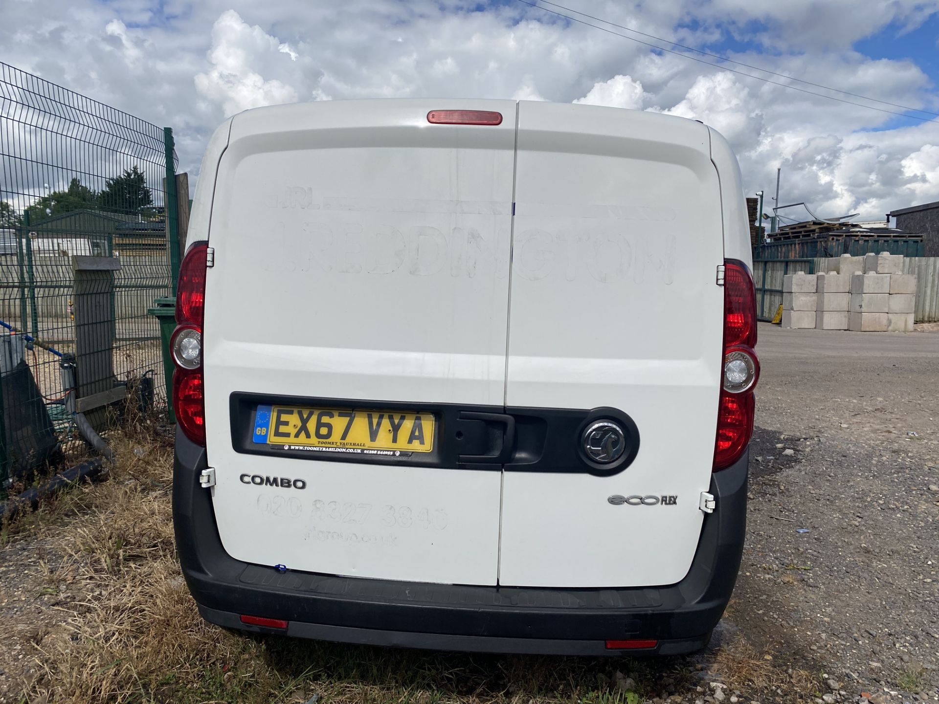 (ON SALE) VAUXHALL COMBO 1.3CDTI START/STOP (2018 MODEL) 1 OWNER - EURO 6 - SLD - LOOK !! - Image 8 of 17