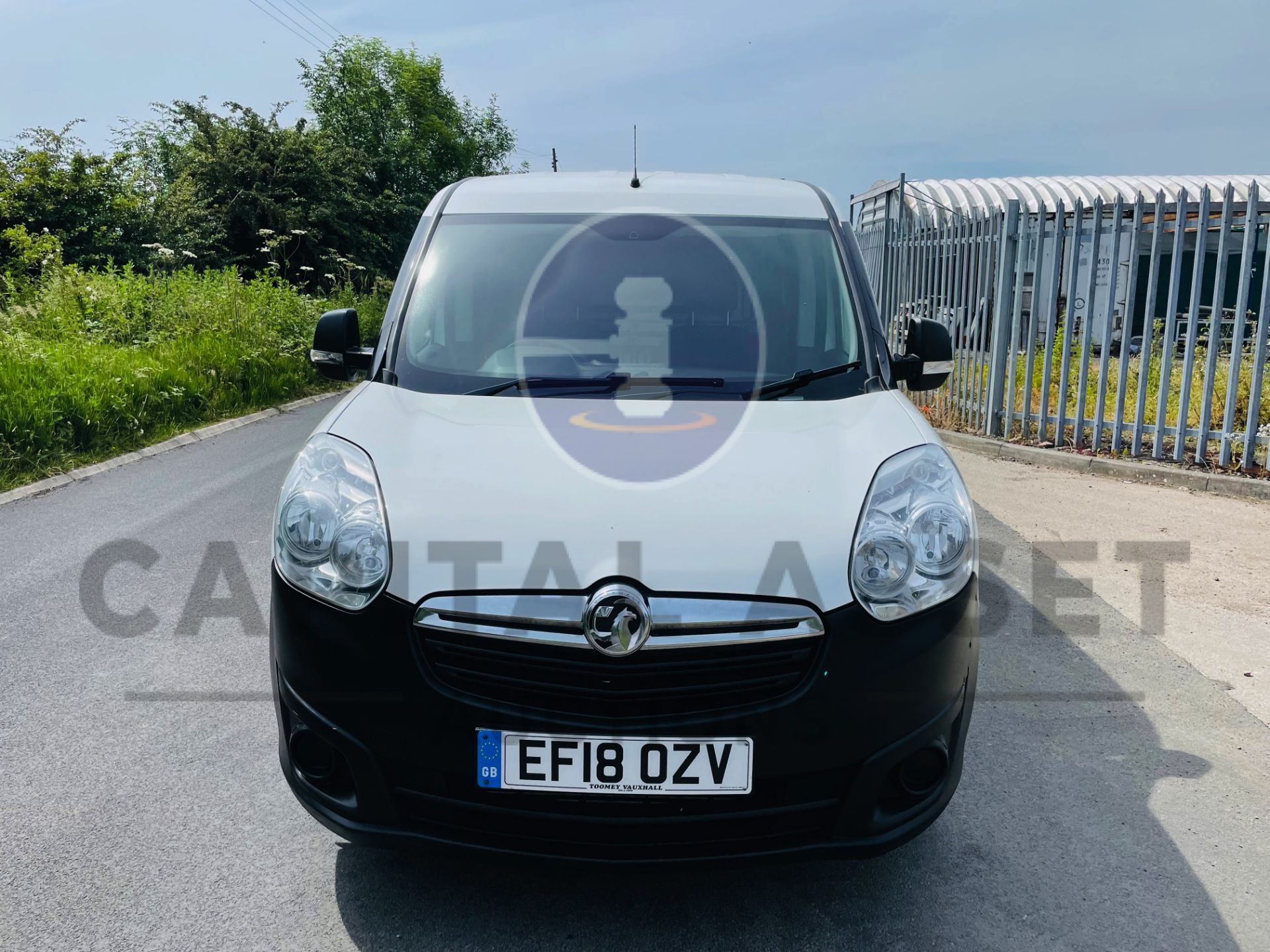 (On Sale) VAUXHALL COMBO 2000 *SWB - PANEL VAN* (2018 - EURO 6) ECOFLEX - STOP/START (1 OWNER) - Image 14 of 34