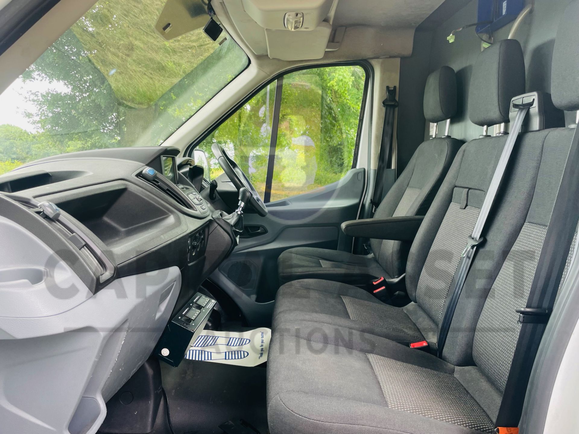 (On Sale) FORD TRANSIT 130 T350 *LWB -REFRIGERATED VAN* (2017 - EURO 6) 2.0 TDCI 'ECOBLUE' - 6 SPEED - Image 21 of 42