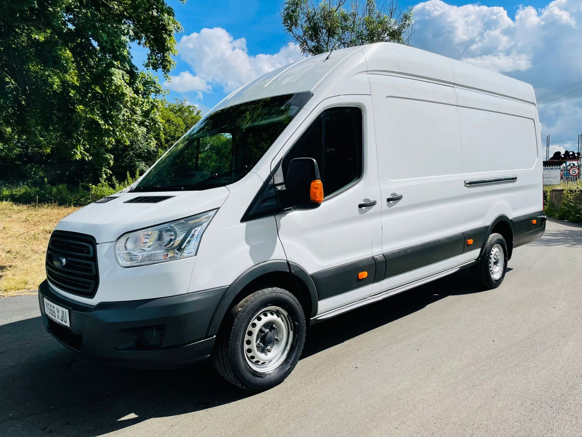 (ON SALE) FORD TRANSIT T350L 2.2TDCI "125" LWB EF JUMBO (2017 MODEL) EURO 6 - EXTRA LONG WHEEL BASE