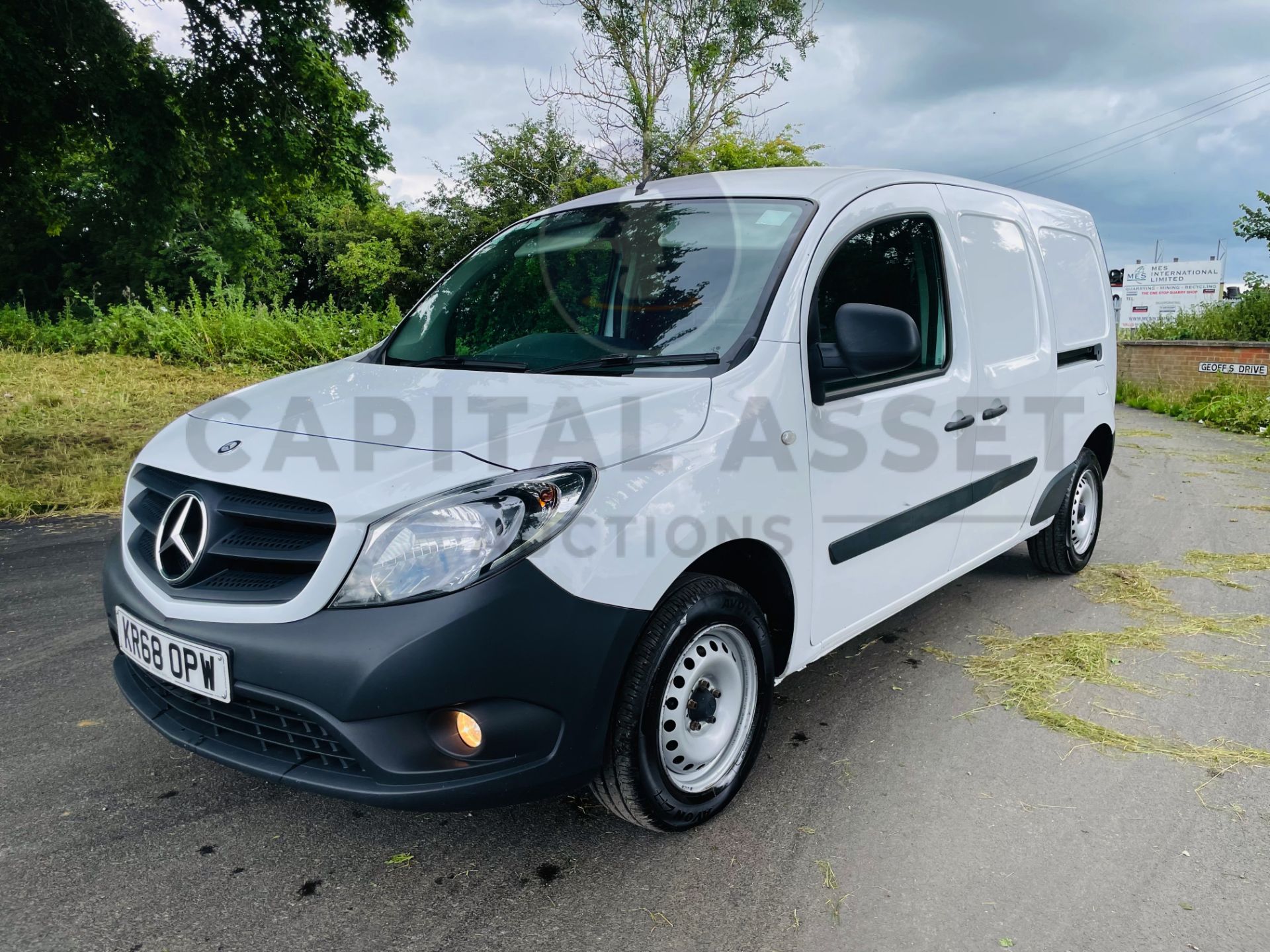 ON SALE MERCEDES CITAN CDI LWB (2019 MODEL) 1 OWNER - CRUISE - ELEC PACK - TWIN SIDE DOORS - EURO 6 - Image 7 of 20