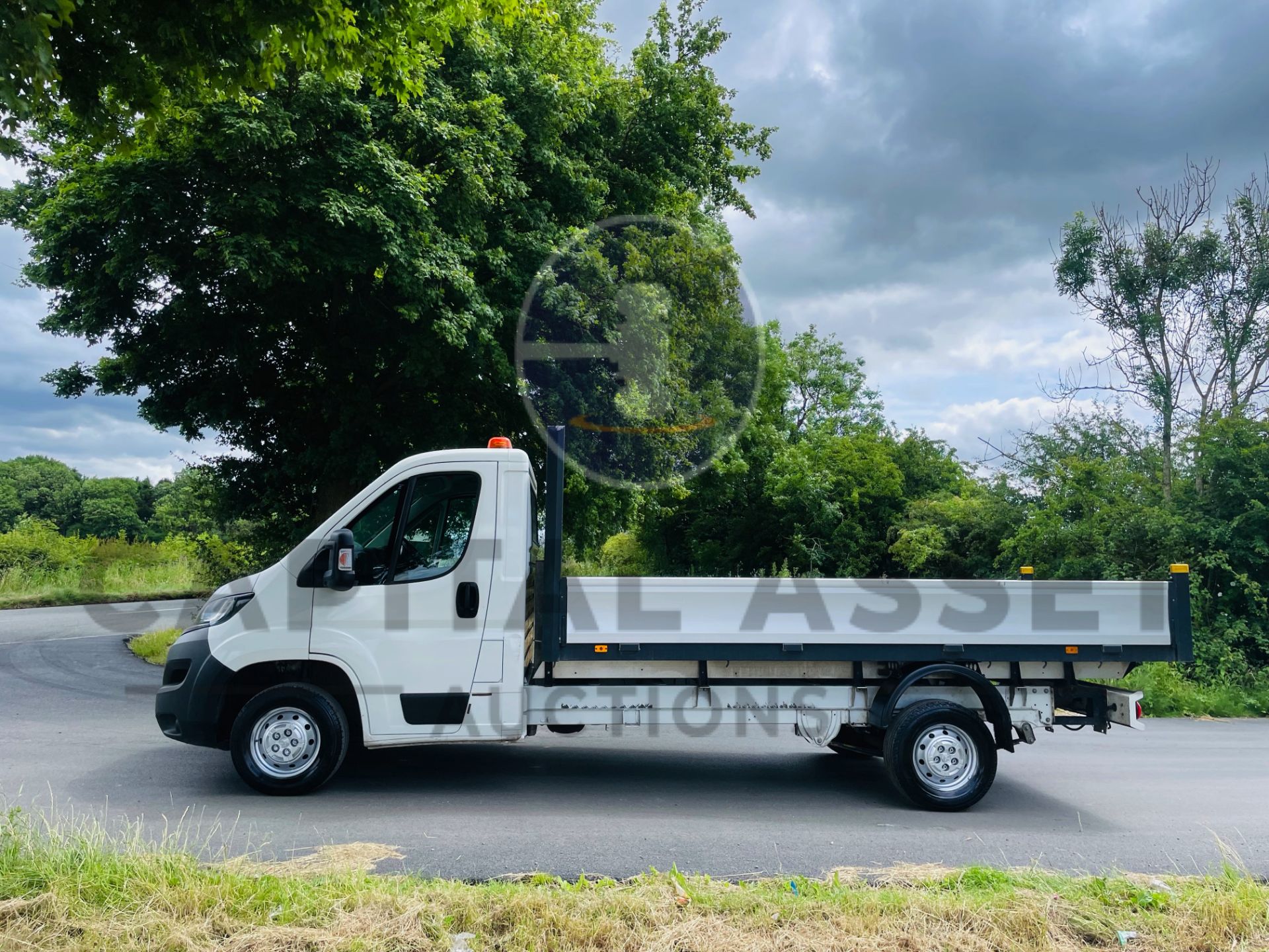 PEUGEOT BOXER 335 *L4 EXTENDED FRAME - DROPSIDE* (2020 - EURO 6) 2.0 BLUE HDI - 160 BHP - 6 SPEED - Image 8 of 40