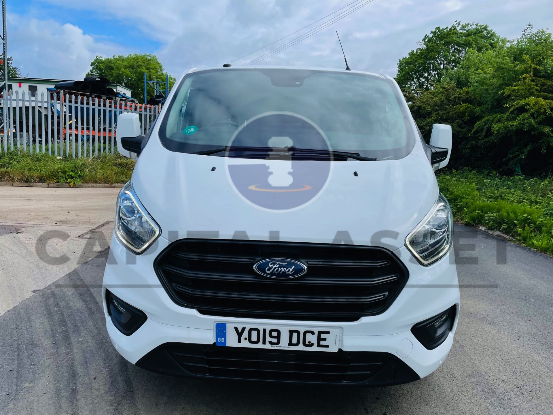 FORD TRANSIT CUSTOM 340 *TREND* LWB - PANEL VAN (2019 - EURO 6) 2.0 TDCI ECOBLUE - 6 SPEED (1 OWNER) - Image 4 of 44