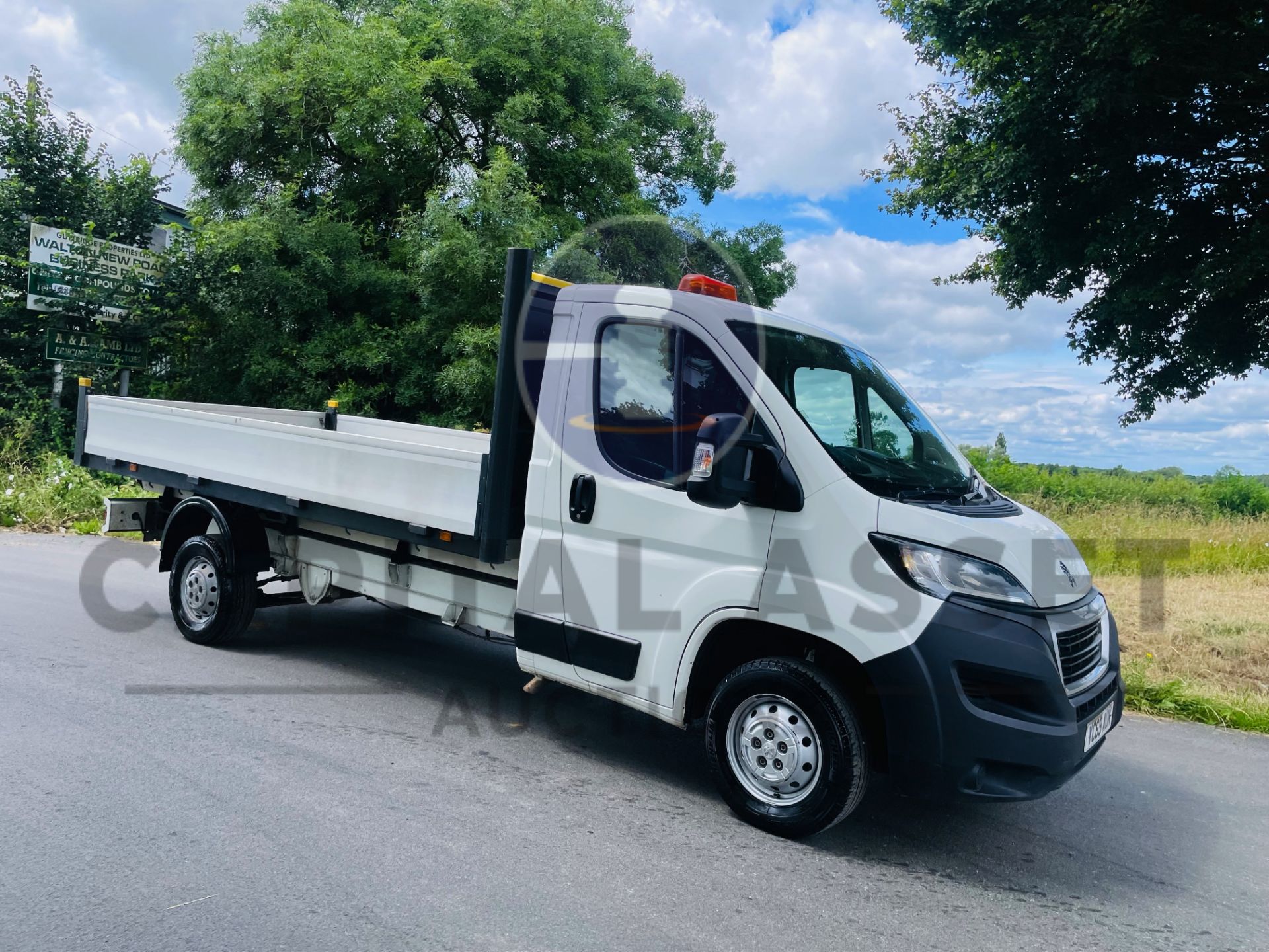 (On Sale) PEUGEOT BOXER 335 *L4 EXTENDED DROPSIDE* (69 REG - EURO 6) 2.0 BLUE HDI - 160 BHP- 6 SPEED - Image 2 of 40