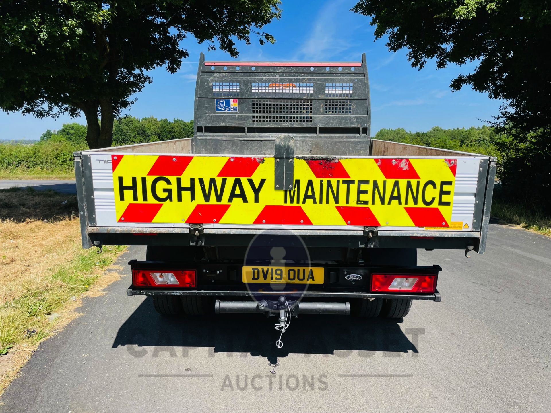 (ON SALE) FORD TRANSIT 2.0TDCI "130" LWB D/C TIPPER (19 REG) EURO 6 - ONE STOP BODY - TWIN WHEELER - Image 10 of 22