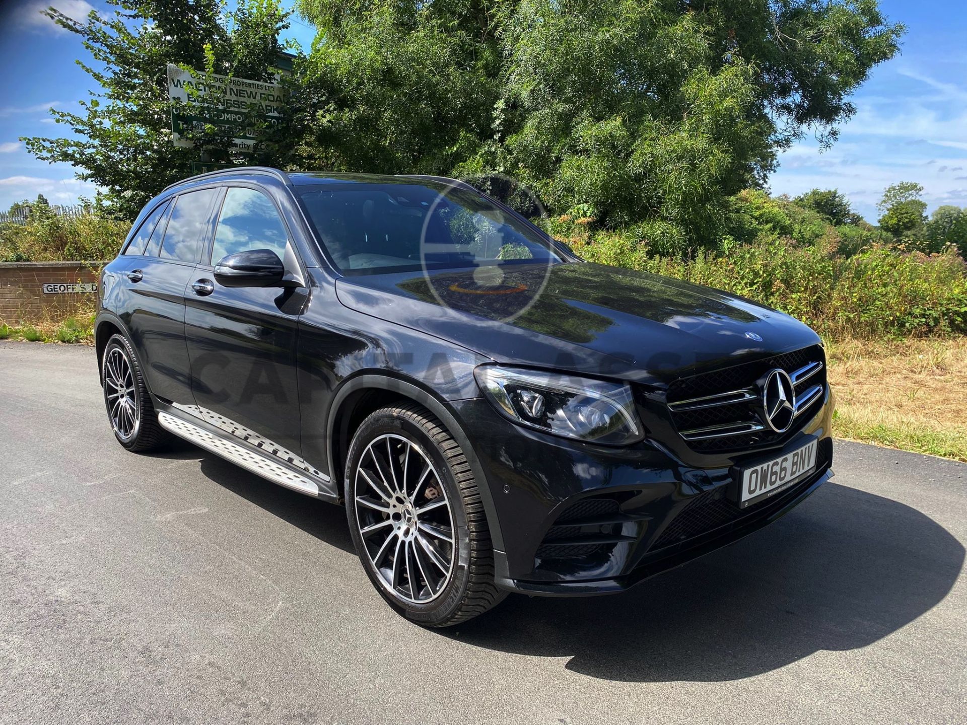 (ON SALE) MERCEDES GLC 220d 7G AUTO "AMG-LINE PREMIUM +" TOP SPEC (2017 YEAR) 1 OWNER *NO VAT* - Image 2 of 39