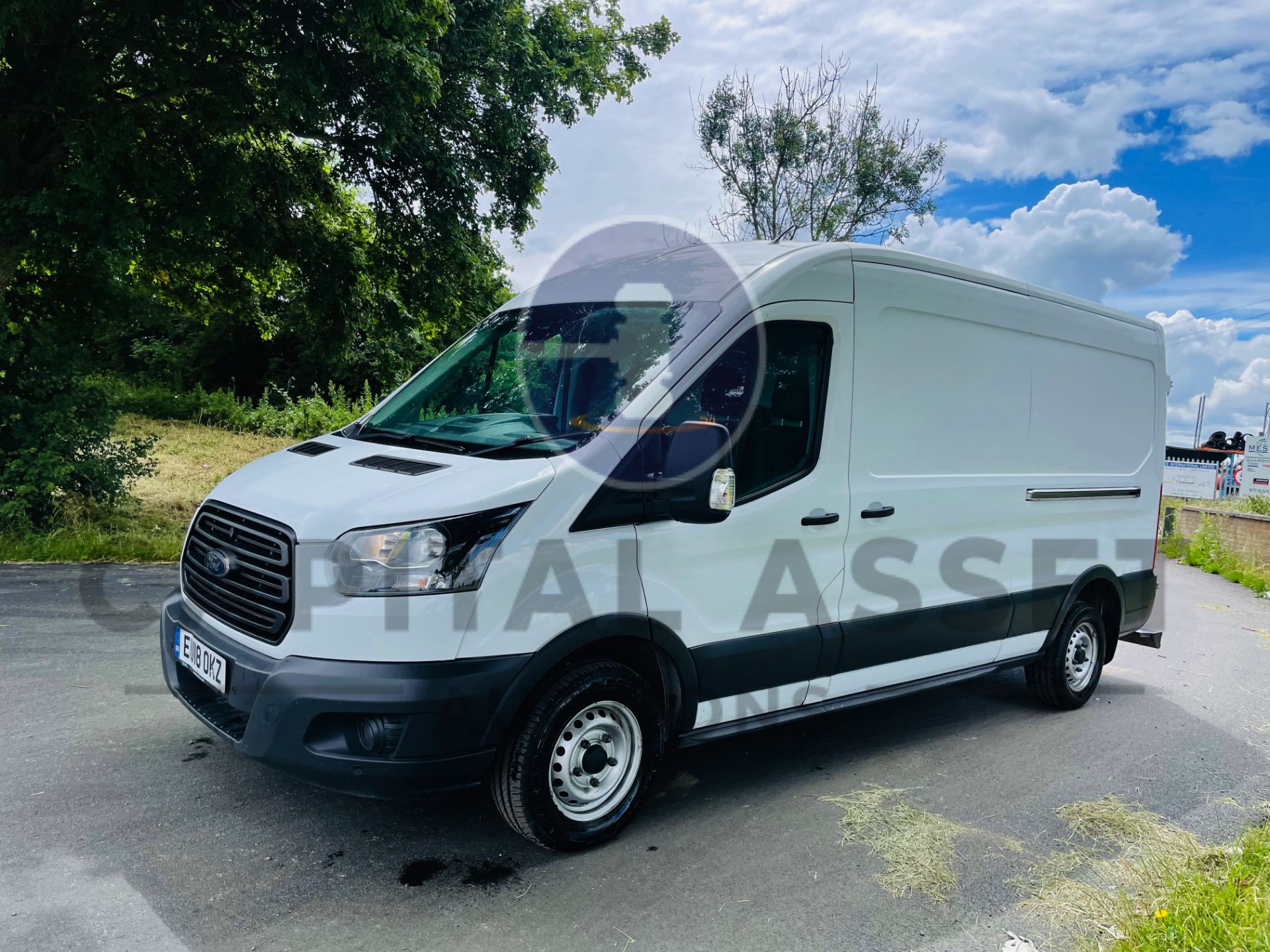 (On Sale) FORD TRANSIT *PANEL VAN* (2018 - EURO 6) 2.0 TDCI 'ECOBLUE' (1 OWNER) *AIR CON & NAV* - Image 7 of 43