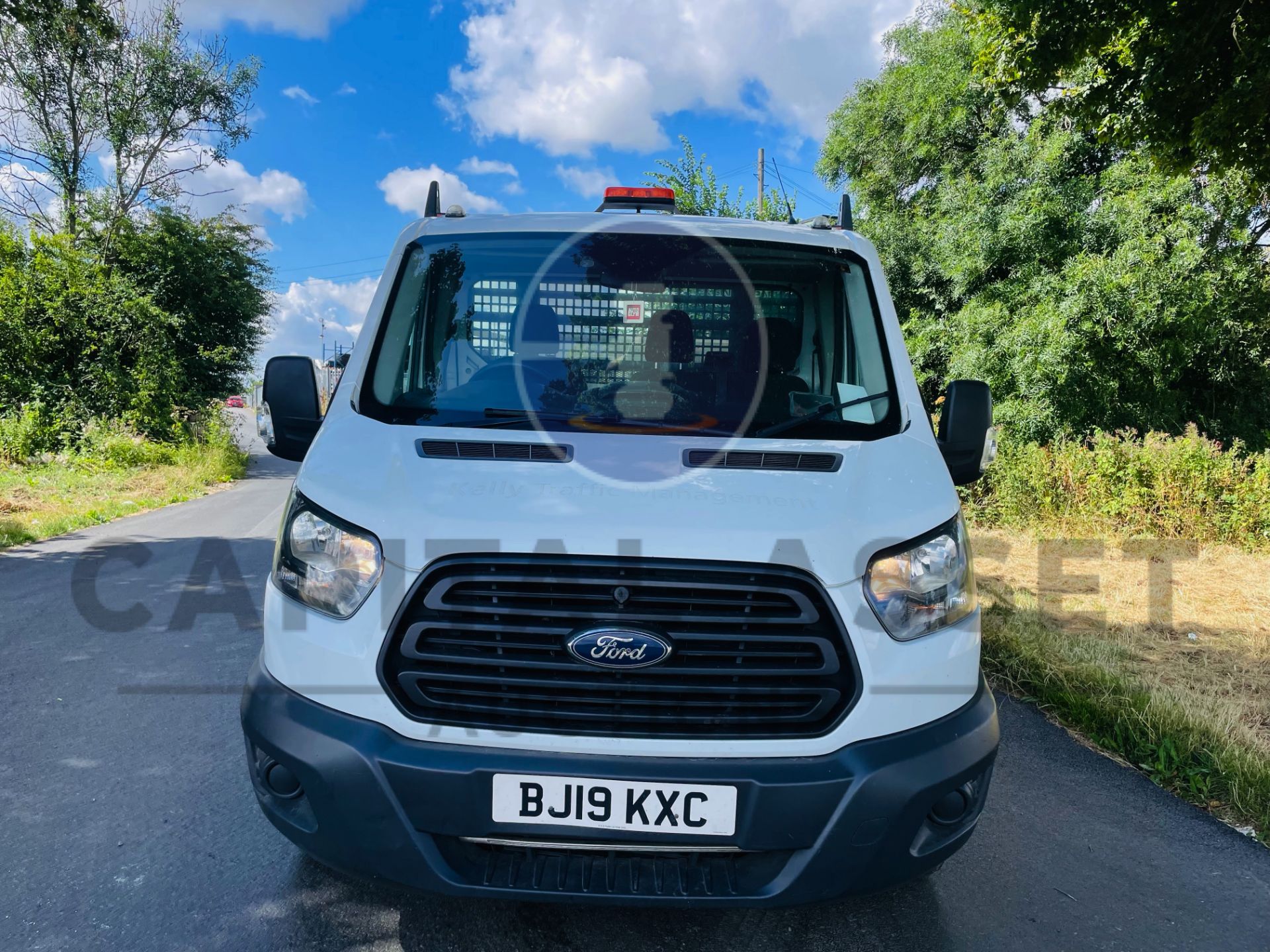 FORD TRANSIT T350 *L4 - XLWB DROPSIDE* (2019 - EURO 6) 2.0 TDCI 'ECOBLUE' - 6 SPEED *1 OWNER - FSH* - Image 4 of 46