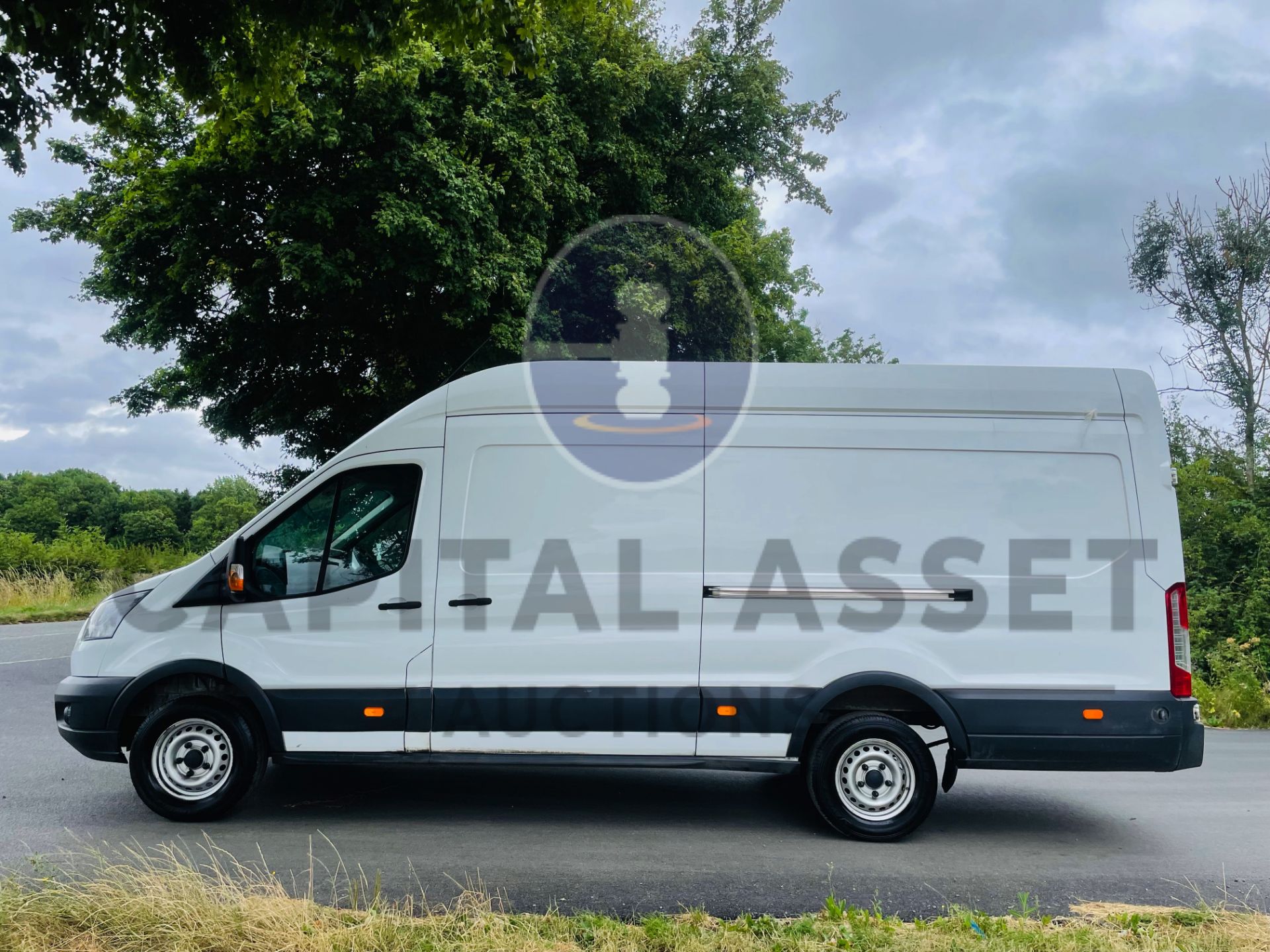 FORD TRANSIT 130 T350 *L4 - XLWB HI-ROOF* (2019 - EURO 6) 2.0 TDCI 'ECOBLUE' - 6 SPEED (3500 KG) - Image 8 of 39