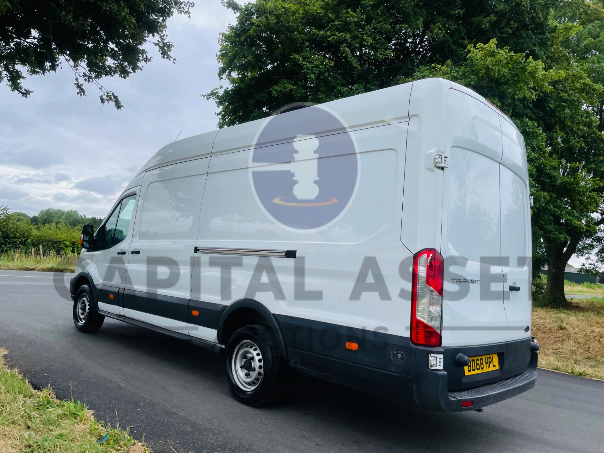 FORD TRANSIT 130 T350 *L4 - XLWB HI-ROOF* (2019 - EURO 6) 2.0 TDCI 'ECOBLUE' - 6 SPEED (3500 KG) - Image 10 of 39