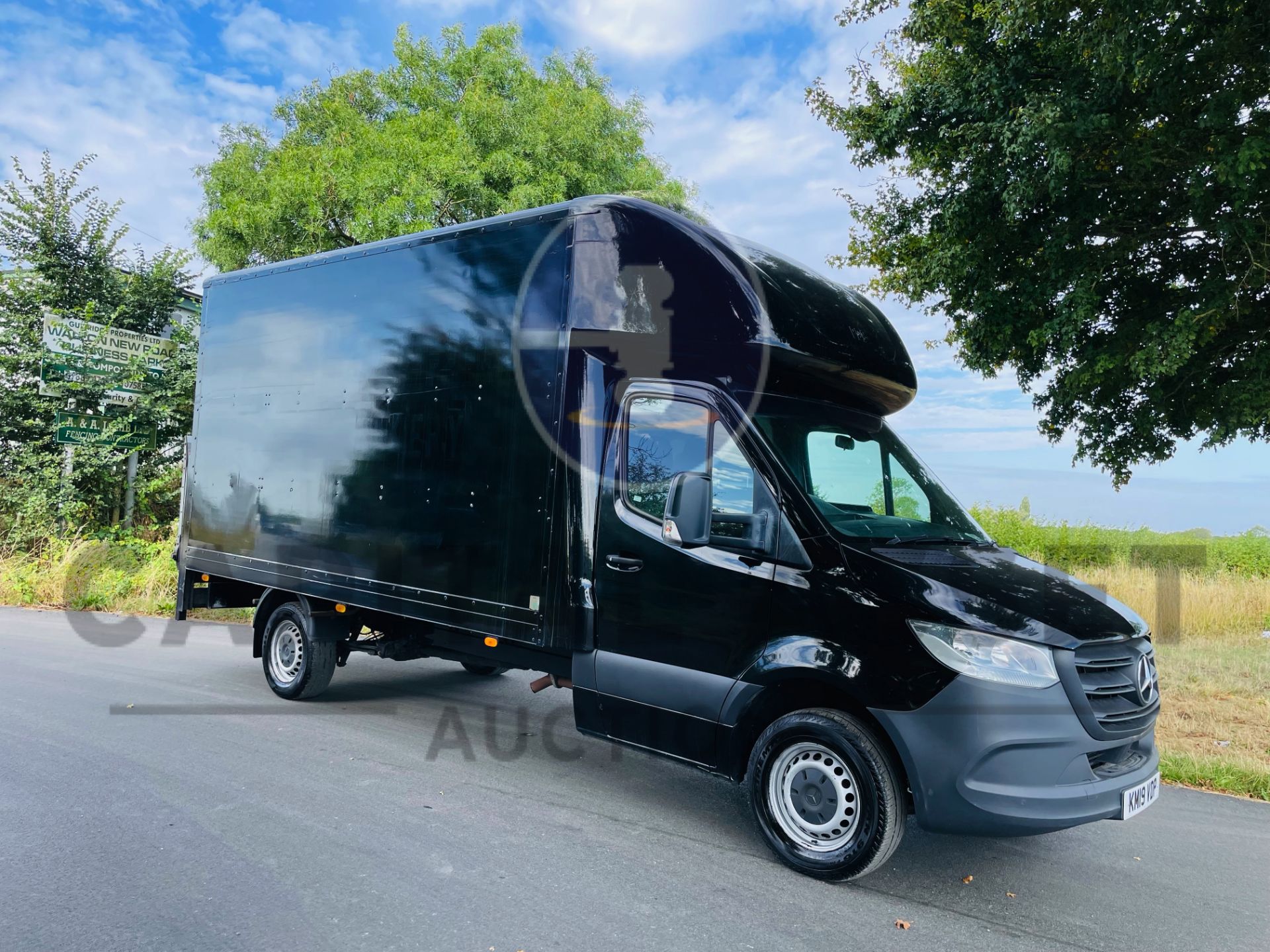 MERCEDES-BENZ SPRINTER 314 CDI *LWB - LUTON / BOX VAN* (2019 - EURO 6) 140 BHP - 6 SPEED *TAIL-LIFT* - Image 3 of 43