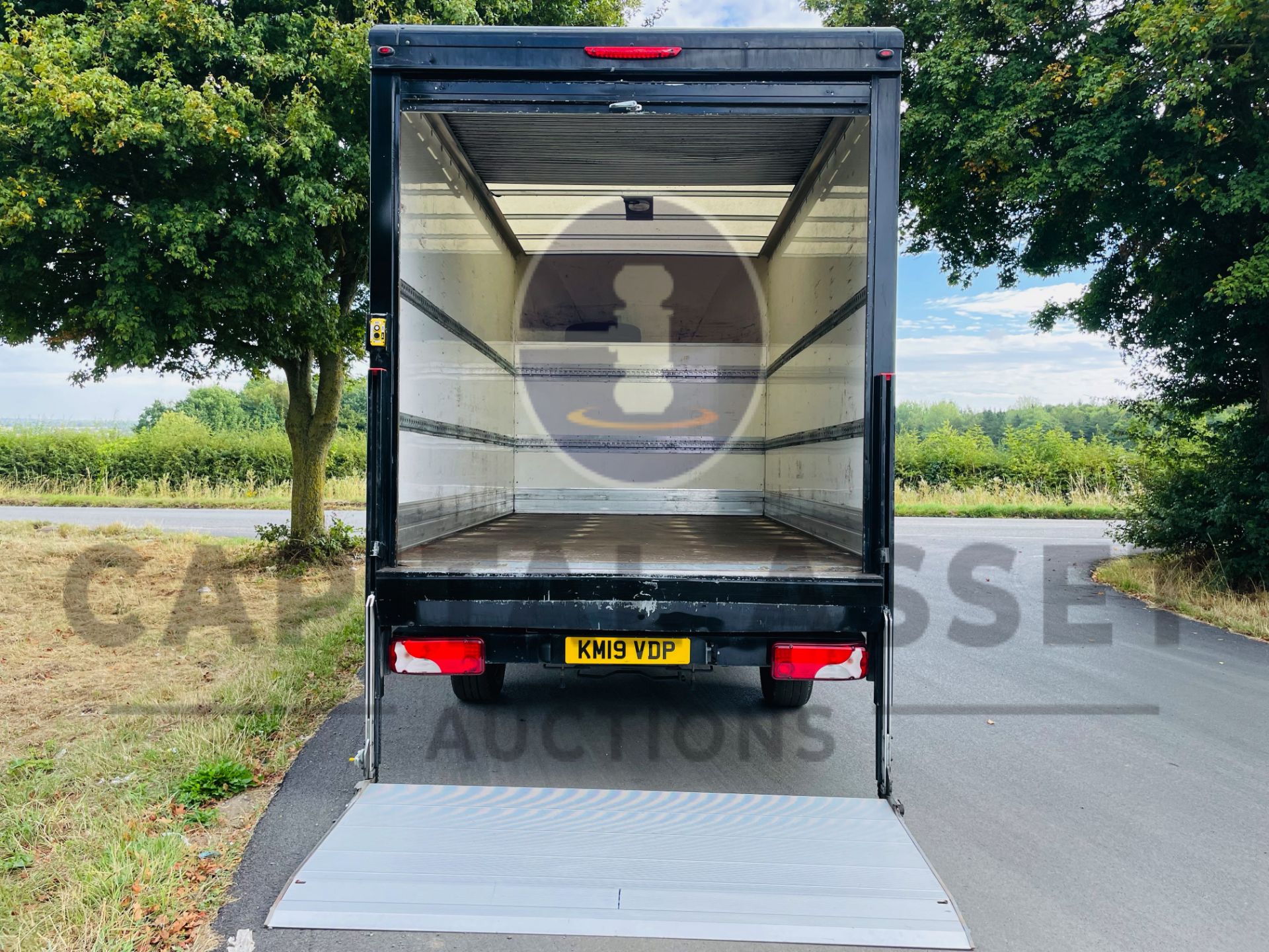 MERCEDES-BENZ SPRINTER 314 CDI *LWB - LUTON / BOX VAN* (2019 - EURO 6) 140 BHP - 6 SPEED *TAIL-LIFT* - Image 22 of 43