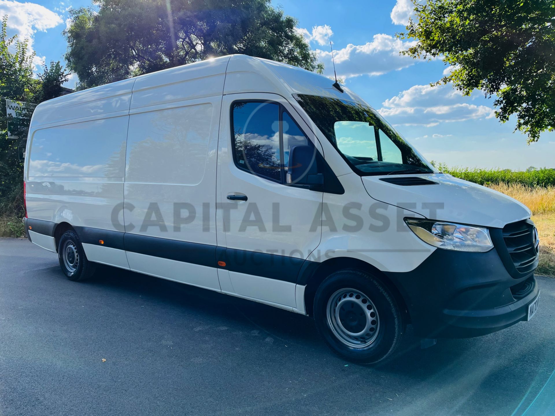 (On Sale) MERCEDES SPRINTER 315CDI "PROGRESSIVE" LWB HI TOP (70 REG-EURO 6) *1 OWNER - LOW MILES* - Image 6 of 23