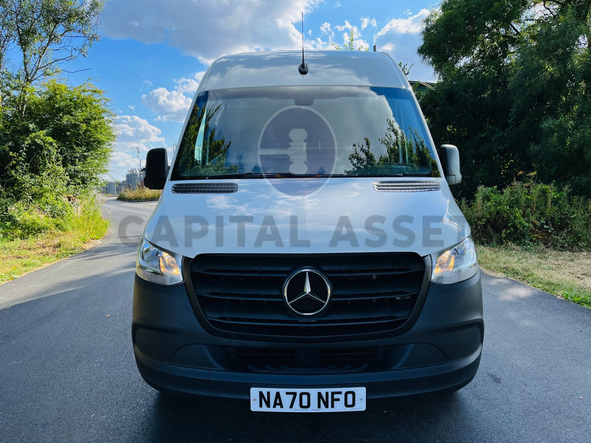 (On Sale) MERCEDES SPRINTER 315CDI "PROGRESSIVE" LWB HI TOP (70 REG-EURO 6) *1 OWNER - LOW MILES* - Image 4 of 23