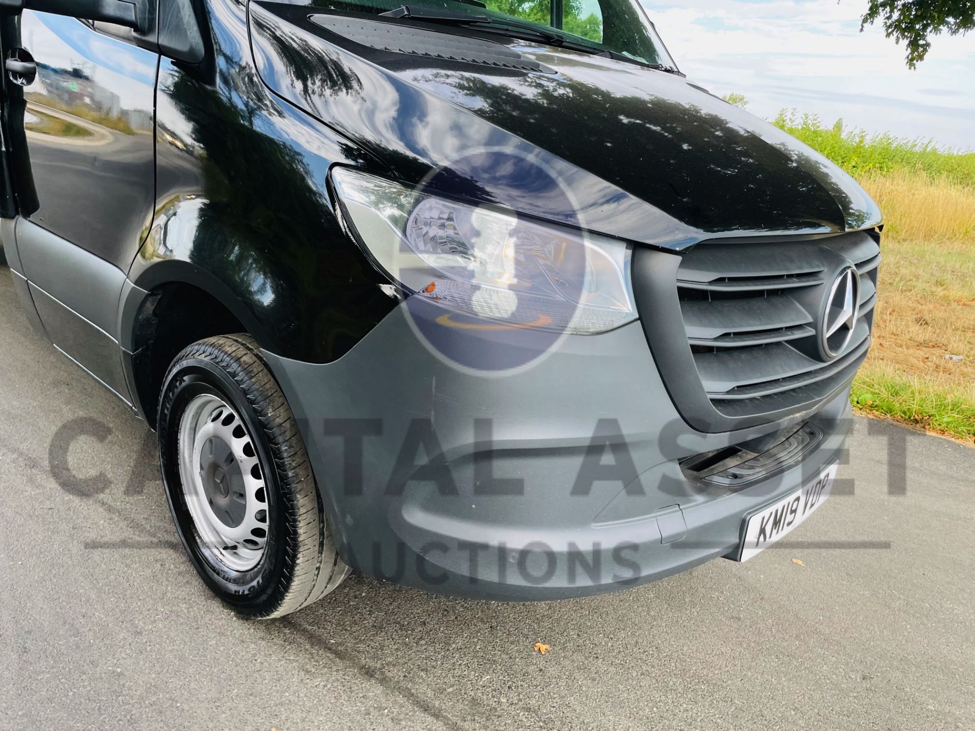 MERCEDES-BENZ SPRINTER 314 CDI *LWB - LUTON / BOX VAN* (2019 - EURO 6) 140 BHP - 6 SPEED *TAIL-LIFT* - Image 15 of 43