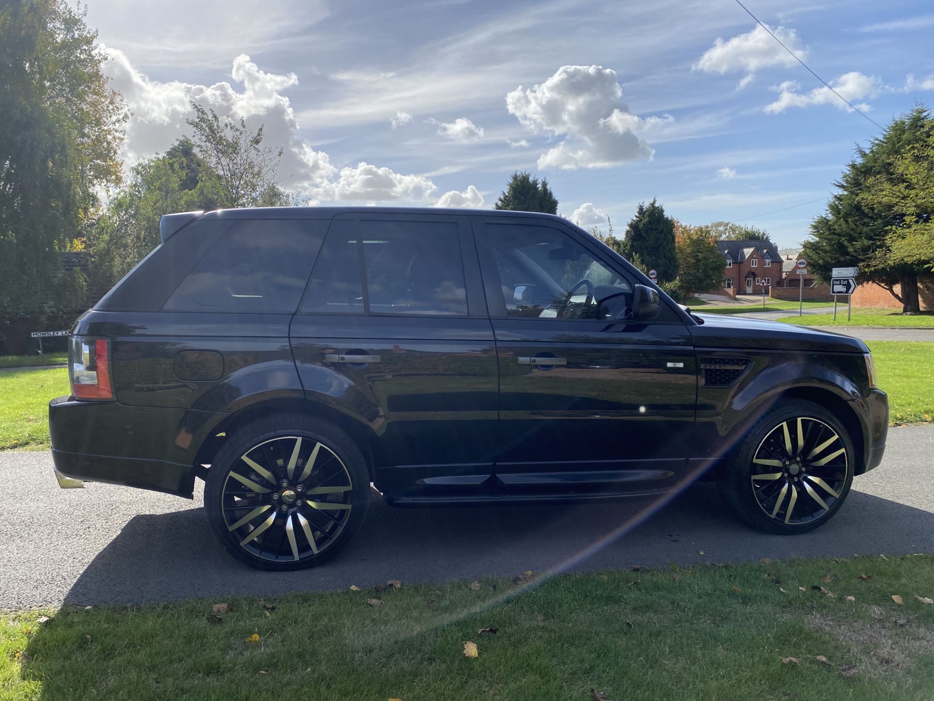 (ON SALE) RANGE ROVER SPORT 3.0"TDV6 HSE AUTO" BLACK LEATHER - SAT NAV - MASSIVE SPEC - LOOK! NO VAT - Image 9 of 34