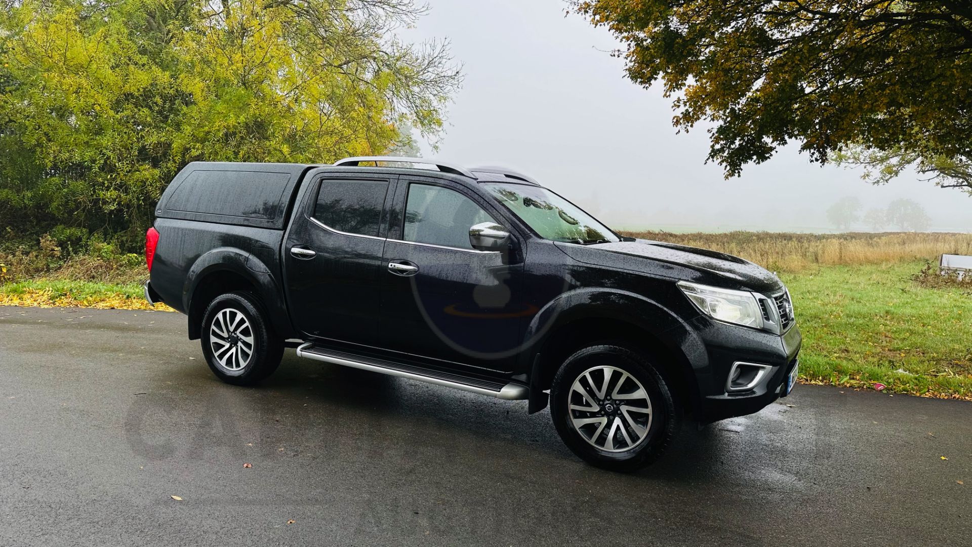 NISSAN NAVARA *TEKNA EDITION* DOUBLE CAB PICK-UP (2019 - EURO 6) 2.3 DCI - STOP/START (1 OWNER)