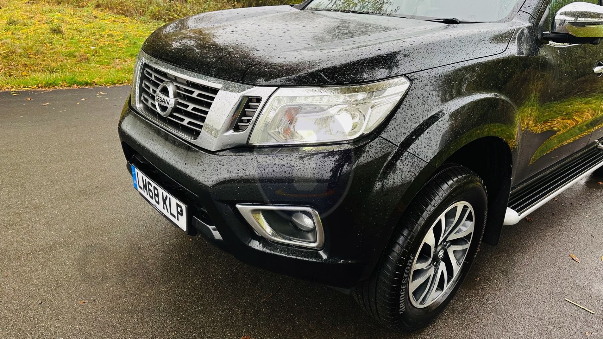 NISSAN NAVARA *TEKNA EDITION* DOUBLE CAB PICK-UP (2019 - EURO 6) 2.3 DCI - STOP/START (1 OWNER) - Image 17 of 48