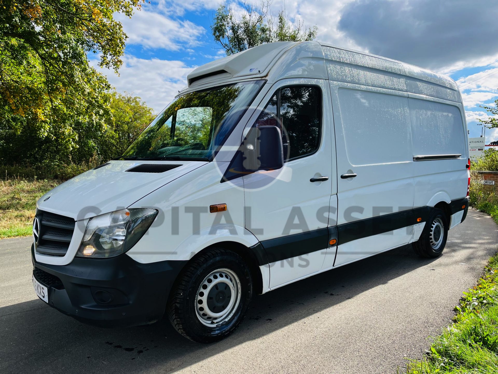 (ON SALE) MERCEDES SPRINTER 313CDI MWB / HI TOP (15 REG) 1 OWNER -REAR CAMERA-CRUISE-PARKING SENSORS - Image 4 of 13