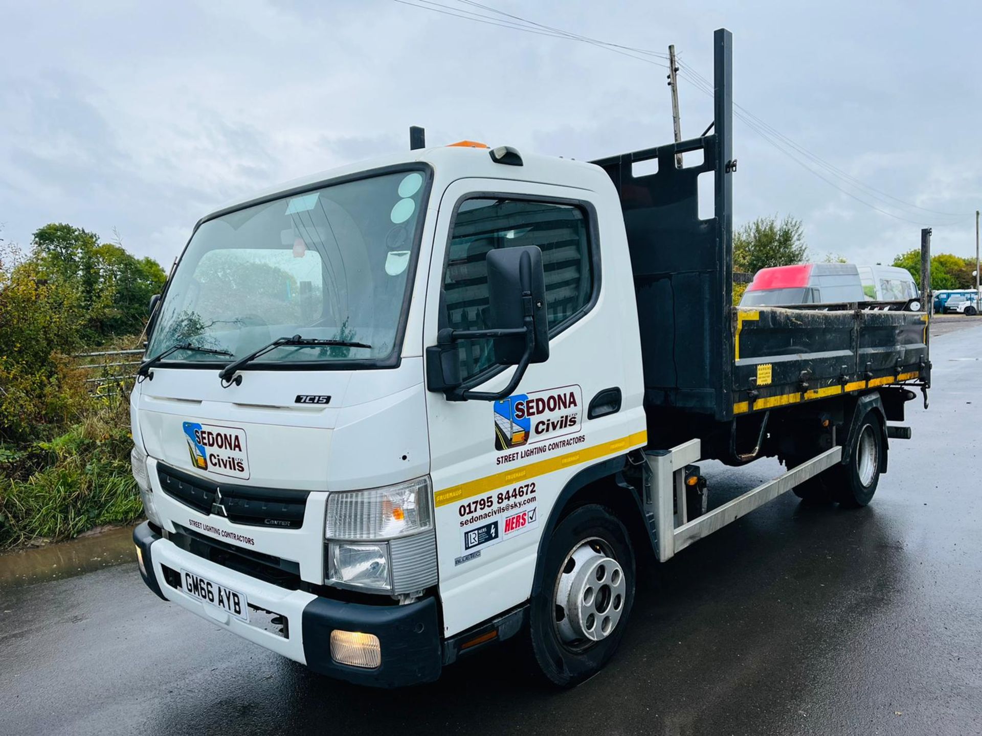 MITSUBISHI FUSO 75C15 TIPPER 7.5 TONNE *MANUAL* "EURO 6" 2017 REG - LOW MILES - 1 OWNER - - Image 5 of 12