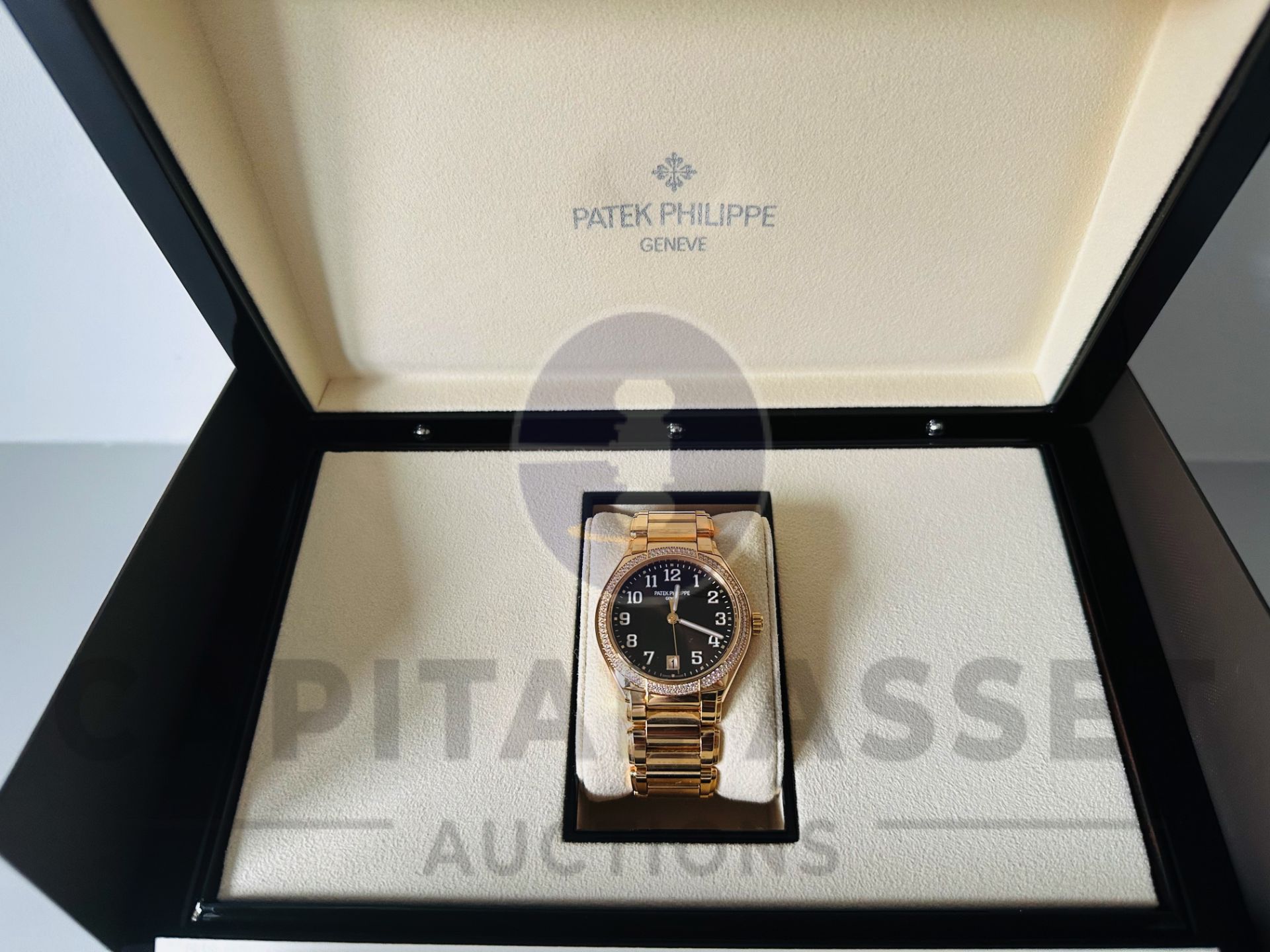 PATEK PHILLIPE TWENTY~4 AUTOMATIC *18ct ROSE GOLD* (2022 - BRAND NEW / UNWORN) *160 DIAMOND BEZEL* - Image 17 of 38